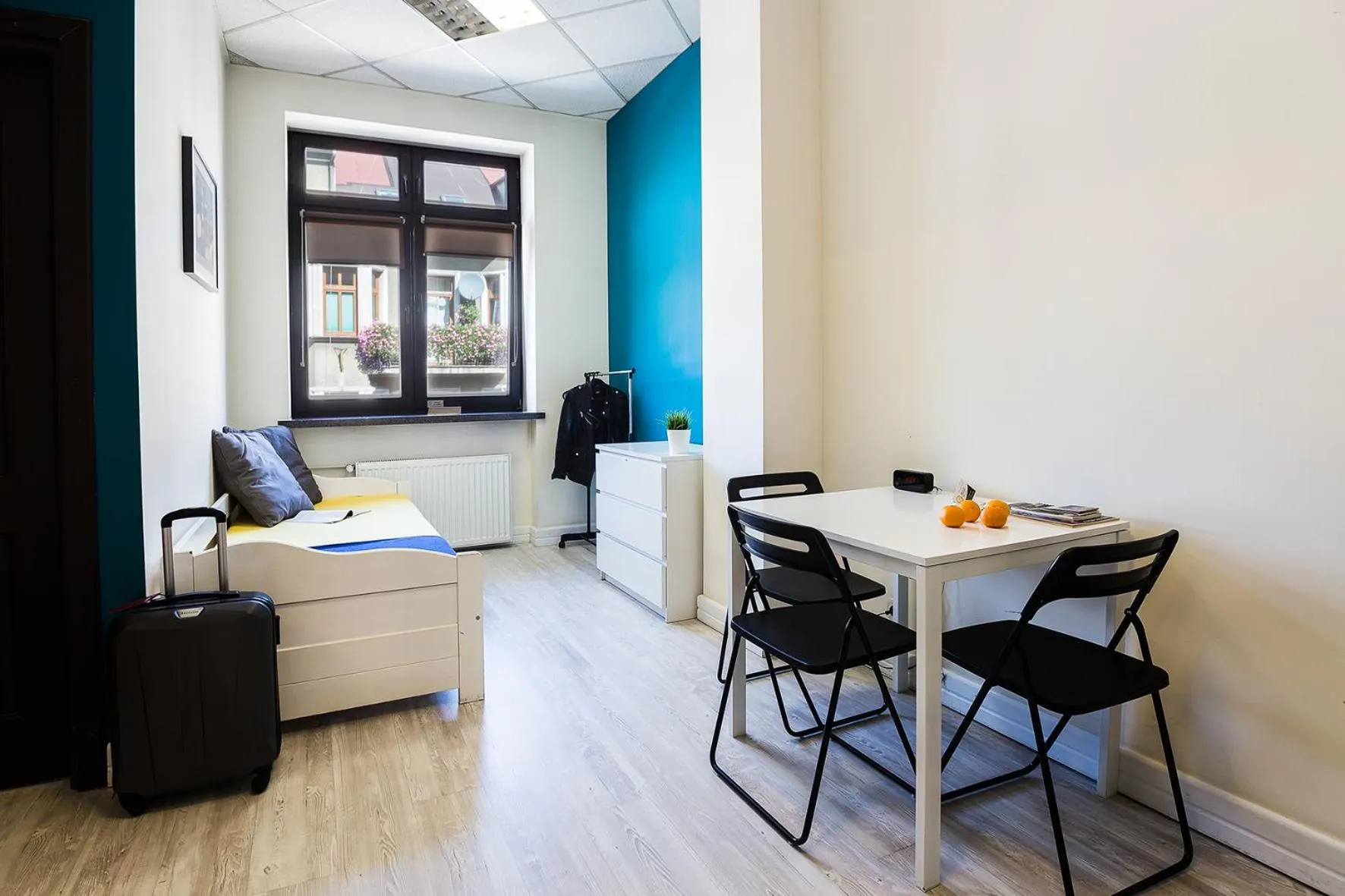 Hello Hostel & Apartments