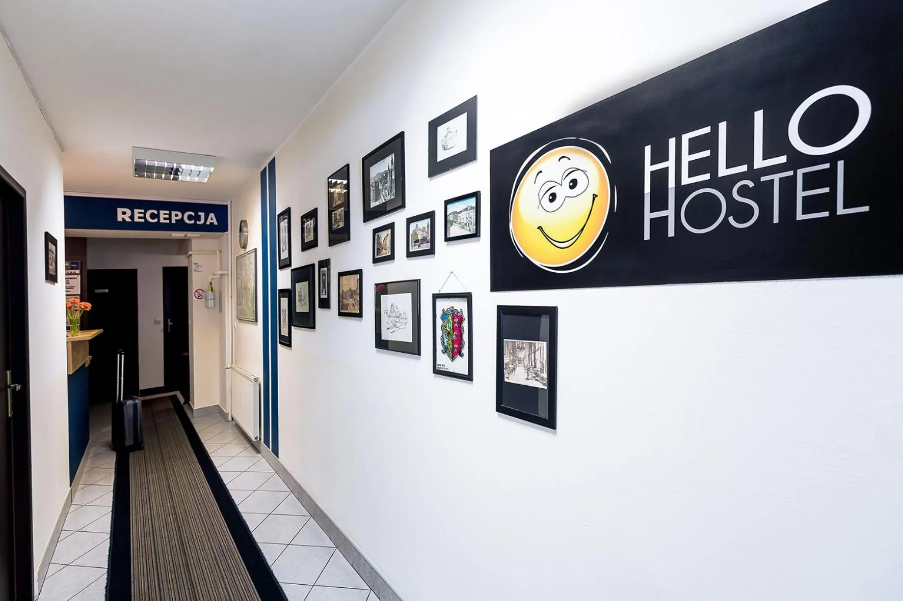 Hello Hostel & Apartments