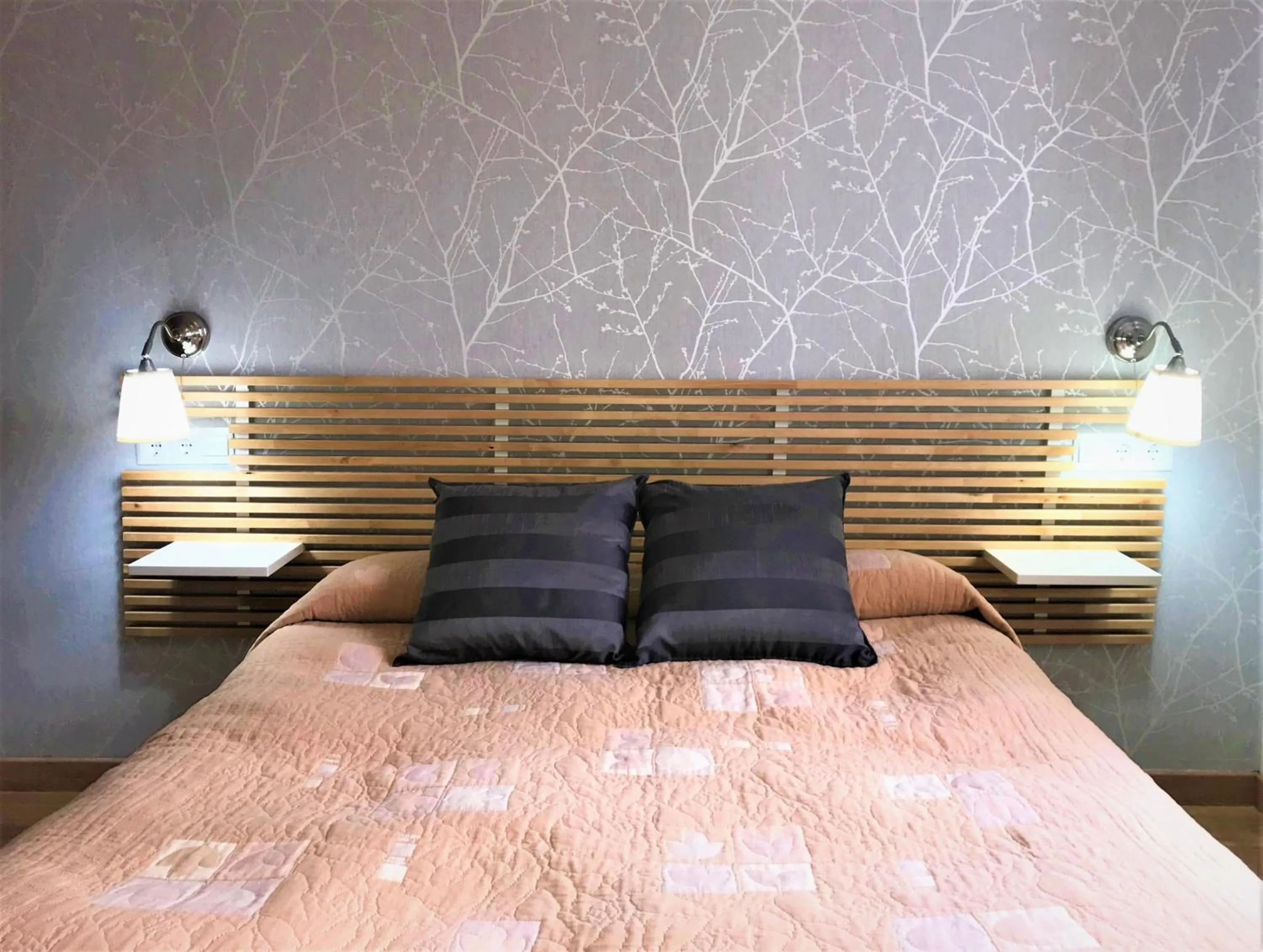 Bedroom, Bed in Apartamentos Ronda Luz