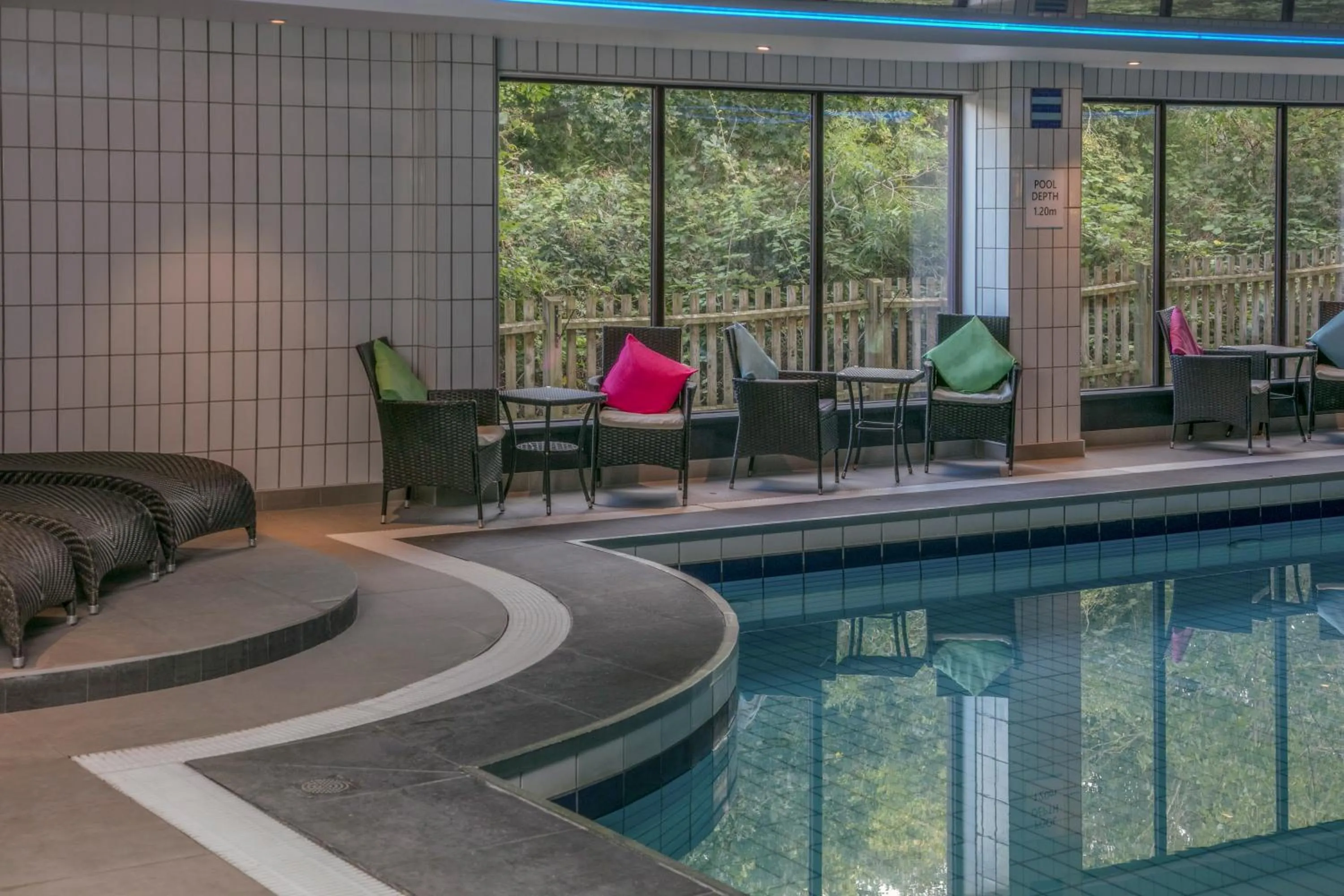 Swimming pool in Hampshire Court Hotel & Spa