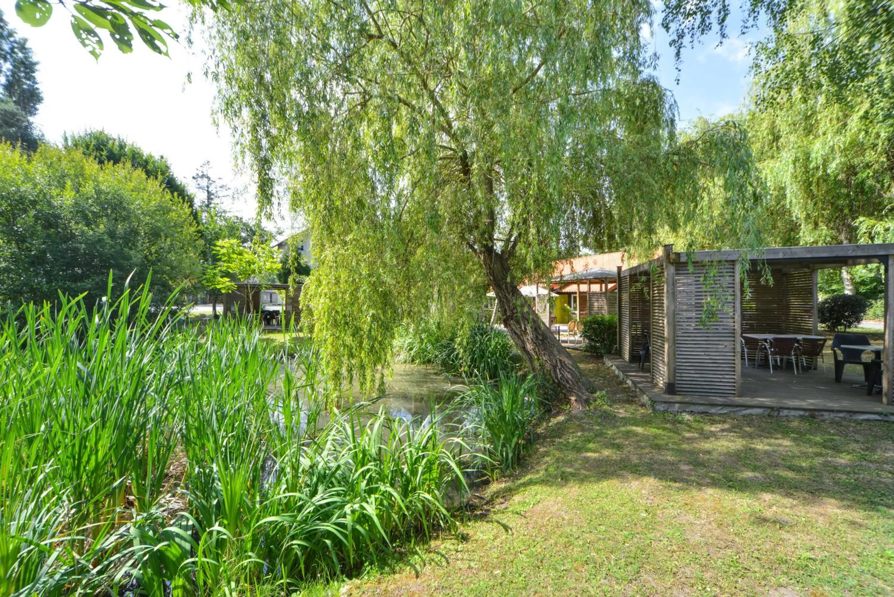 Logis - Hotel Restaurant La Mire