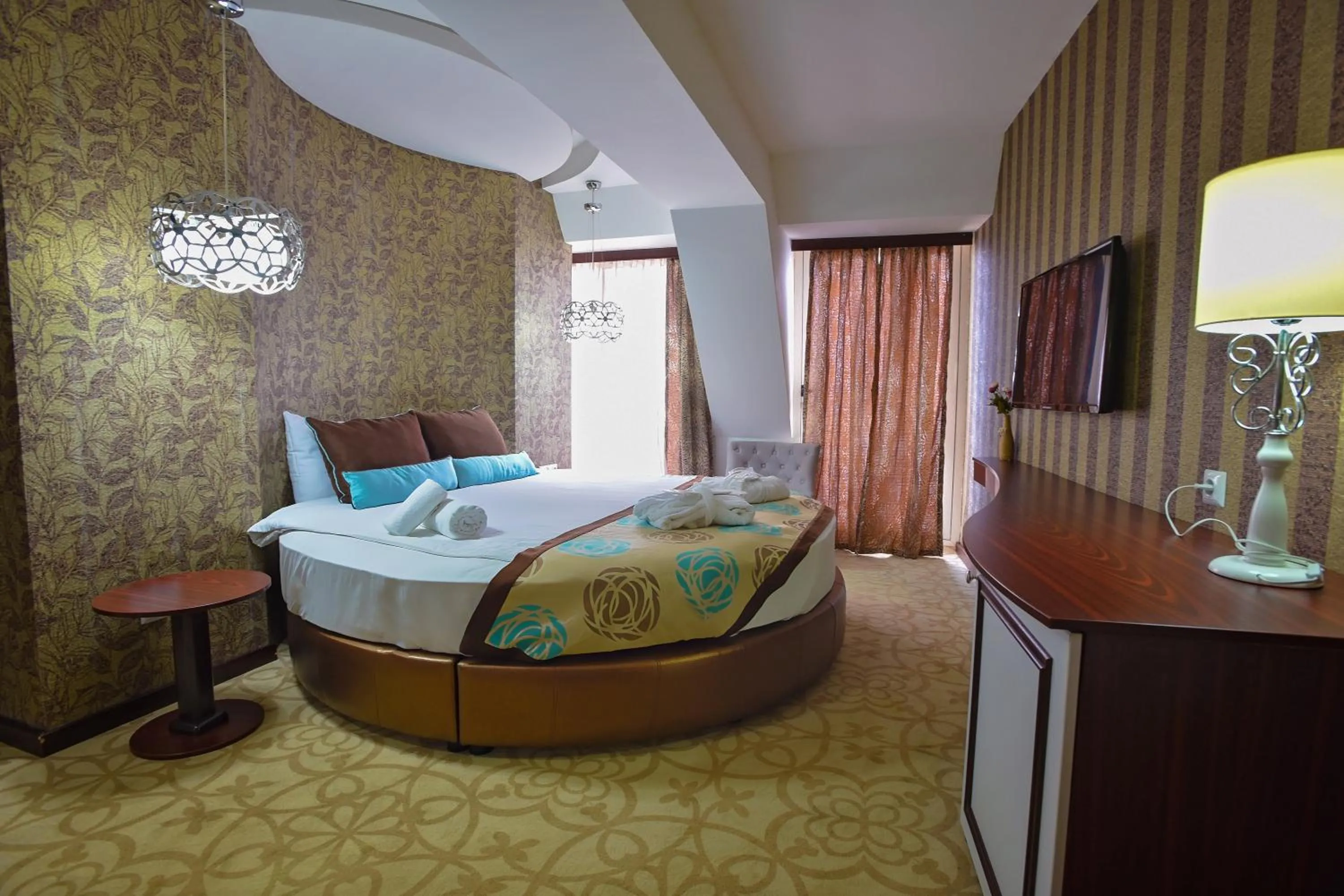 Photo of the whole room, Bed in Hotel Izgrev Spa & Aquapark