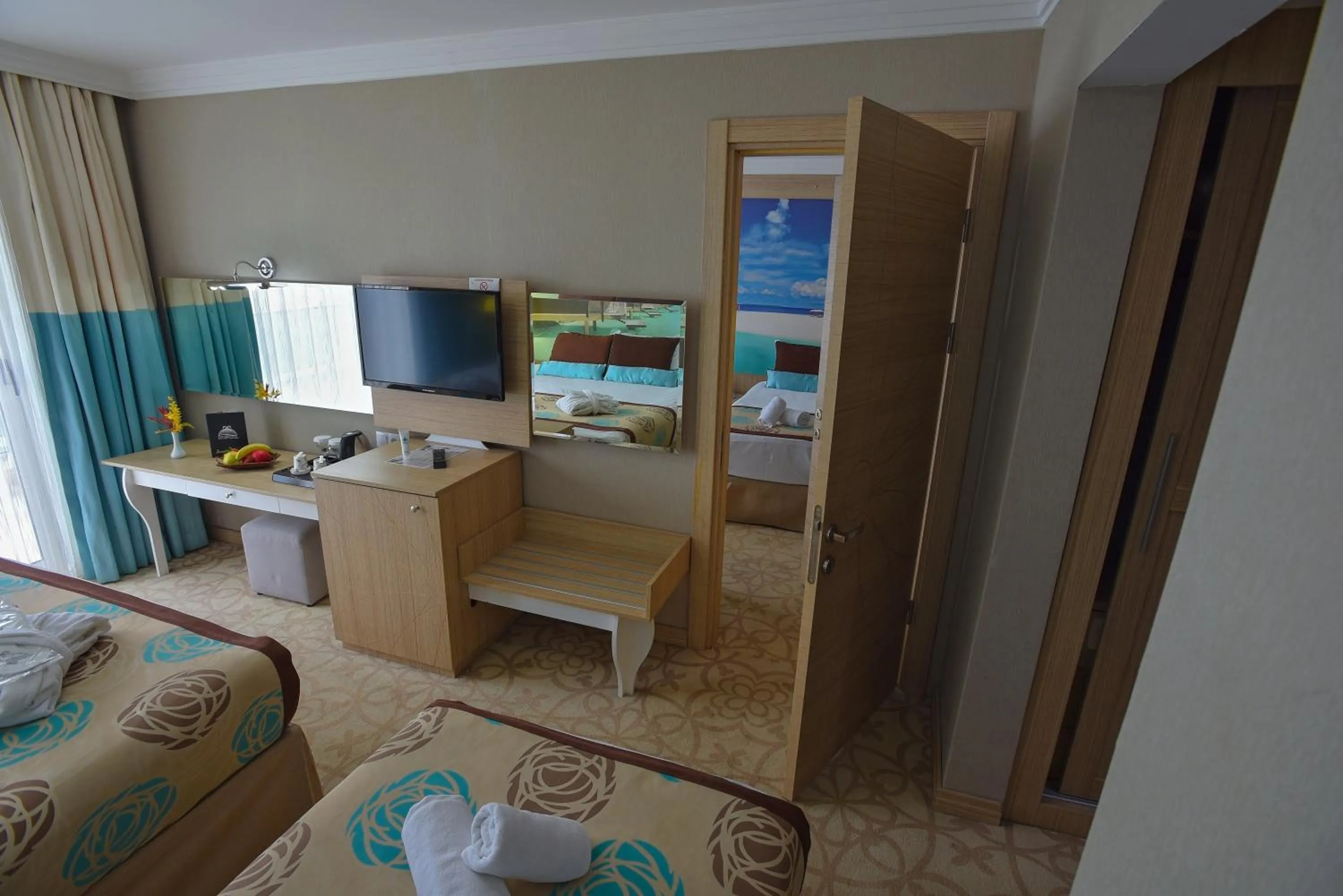 Bedroom in Hotel Izgrev Spa & Aquapark