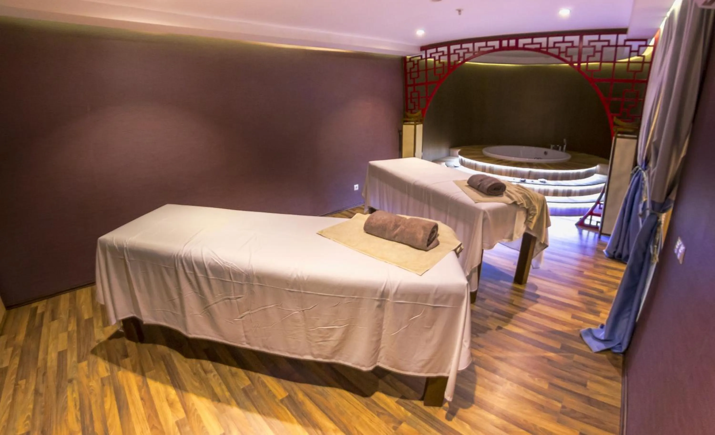 Bedroom in Hotel Izgrev Spa & Aquapark