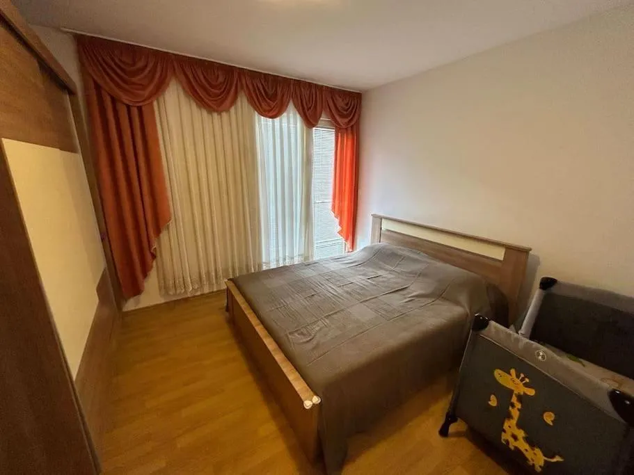Bed in Dua Al Mar with Parking and Balcony