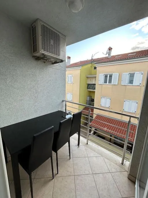 Balcony/Terrace in Dua Al Mar with Parking and Balcony