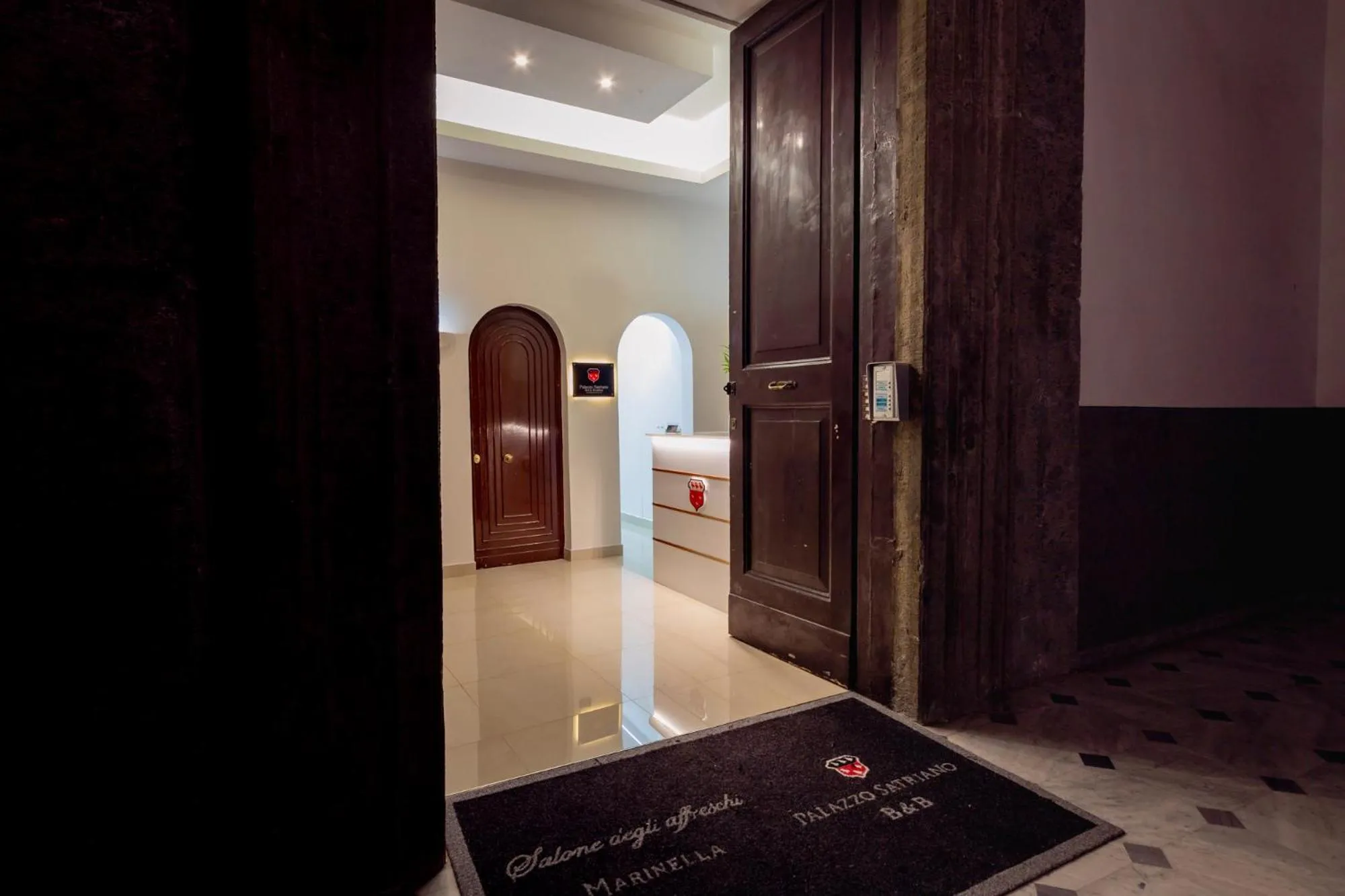 Facade/entrance in B&B Palazzo Satriano