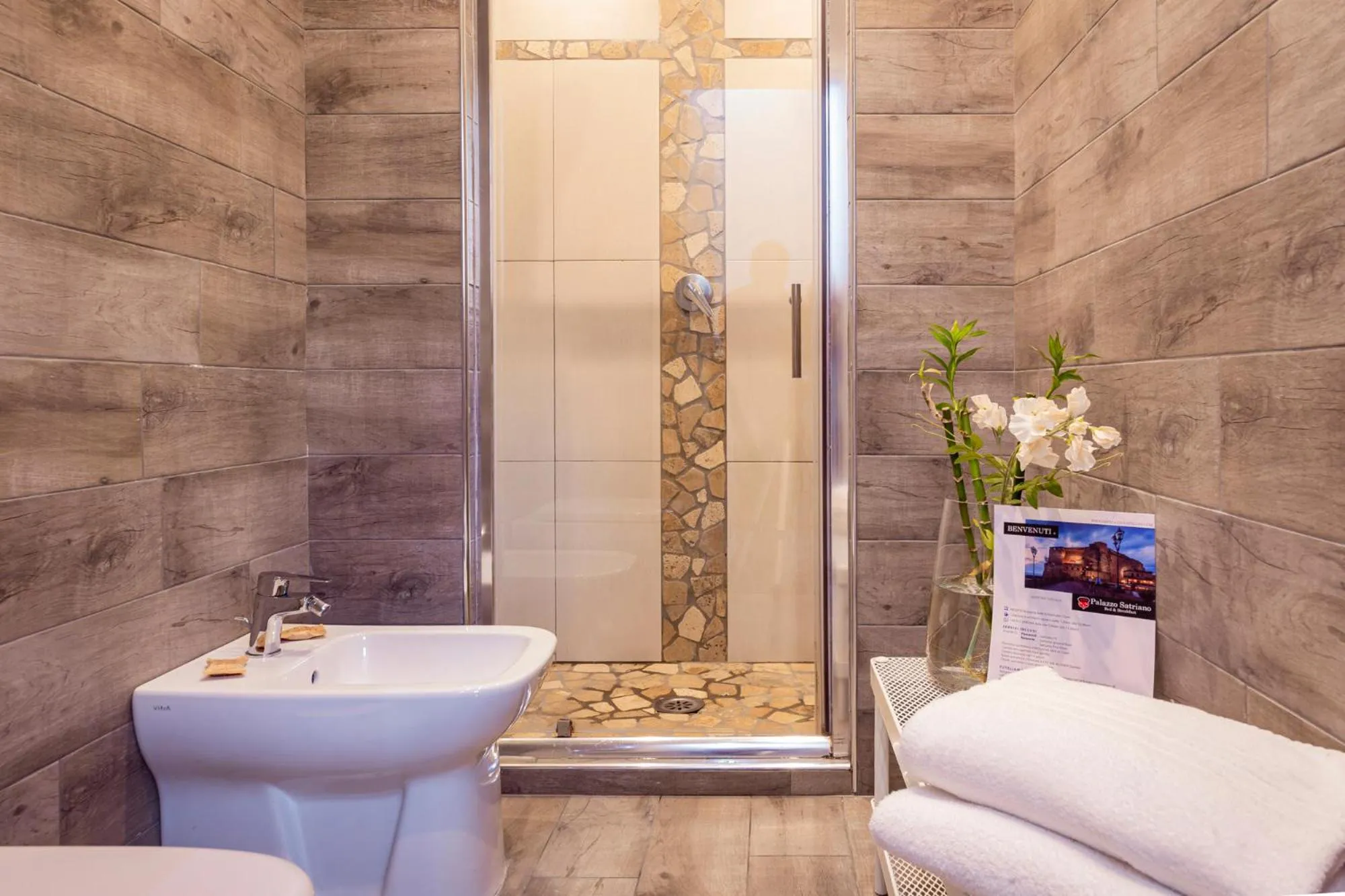 Bathroom in B&B Palazzo Satriano