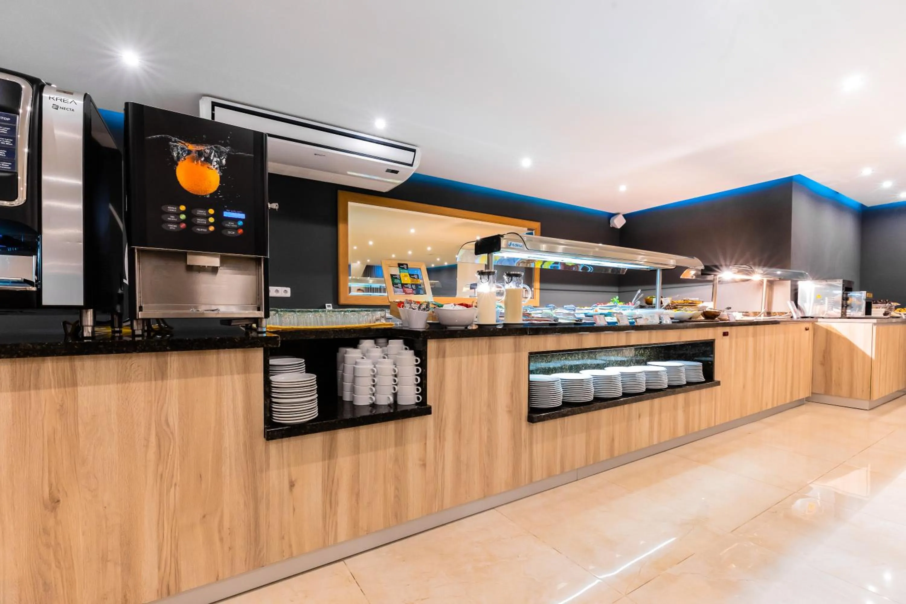 Buffet breakfast in Cabot Playa Grande - Adults Only