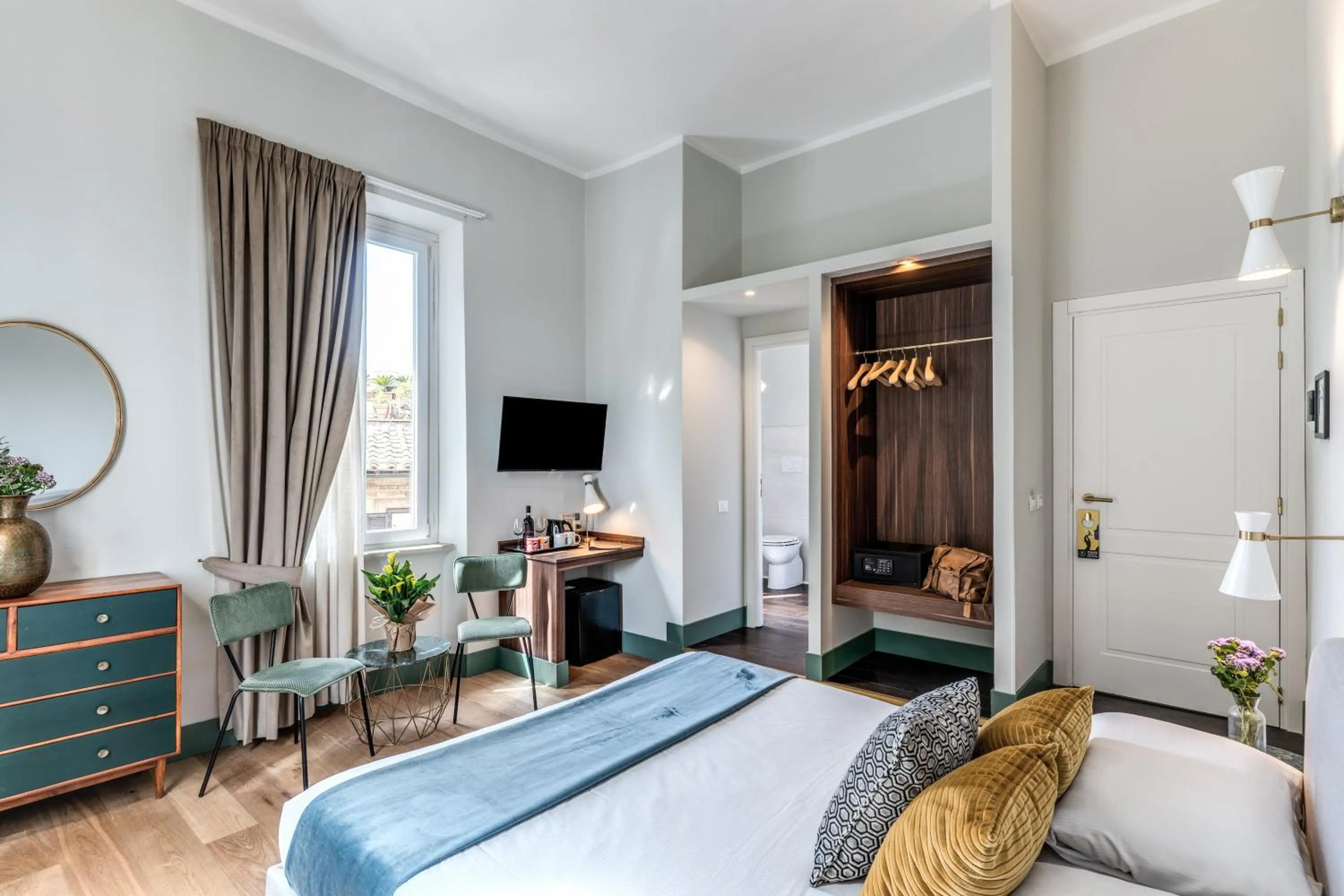 TV and multimedia, Bed in Tree Charme Trilussa