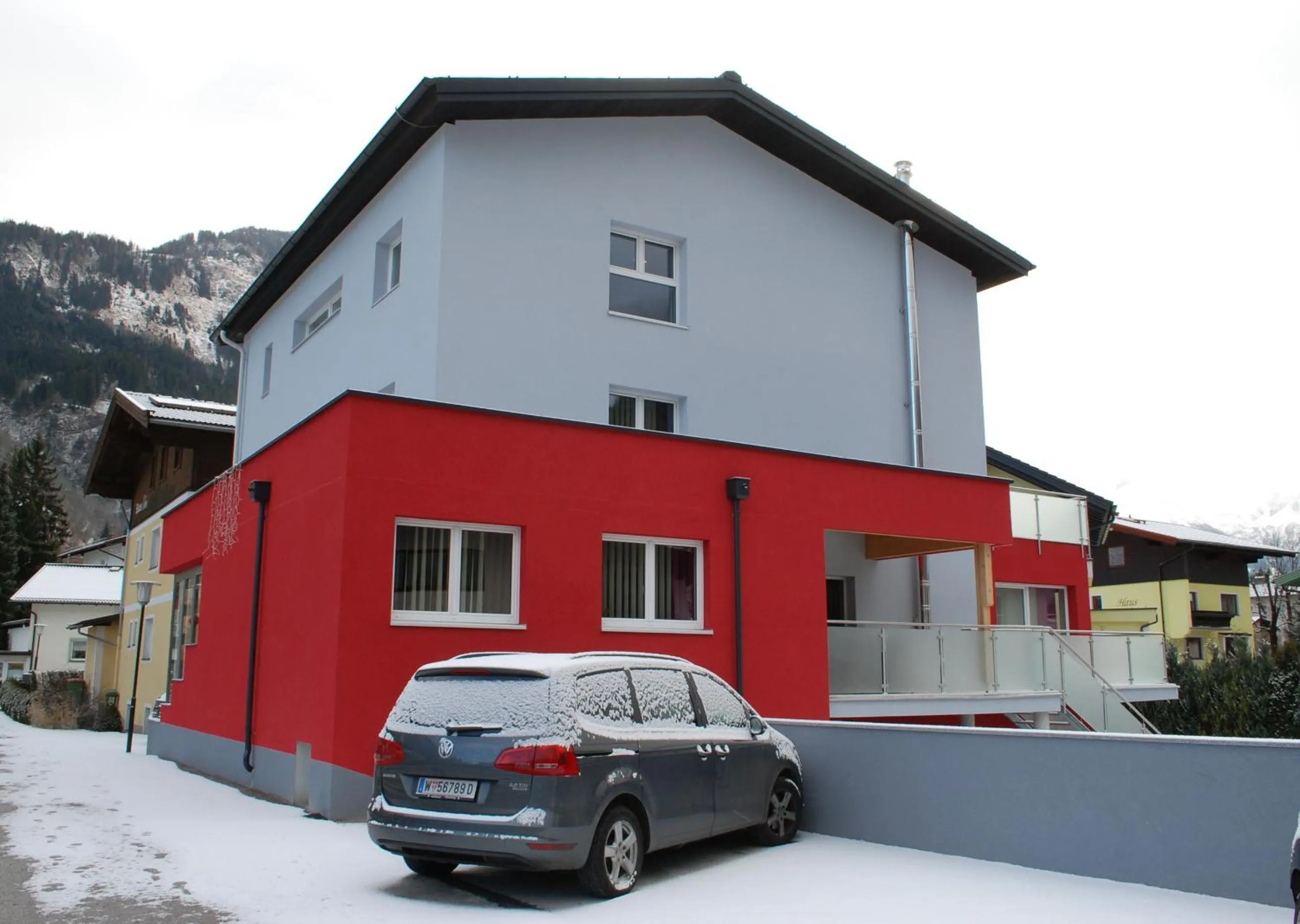 Facade/entrance in Alpine Appart