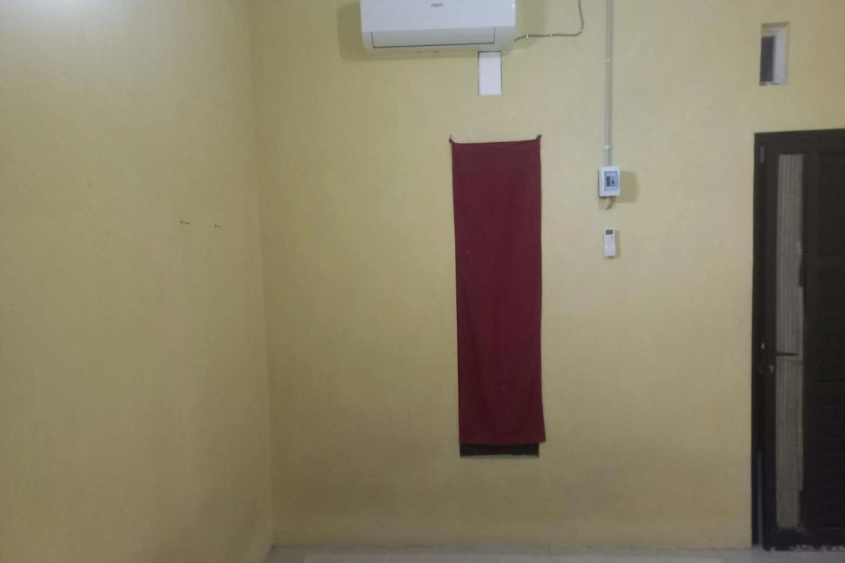 Bedroom in Hotel O Kost Zalfa Amalia Syariah