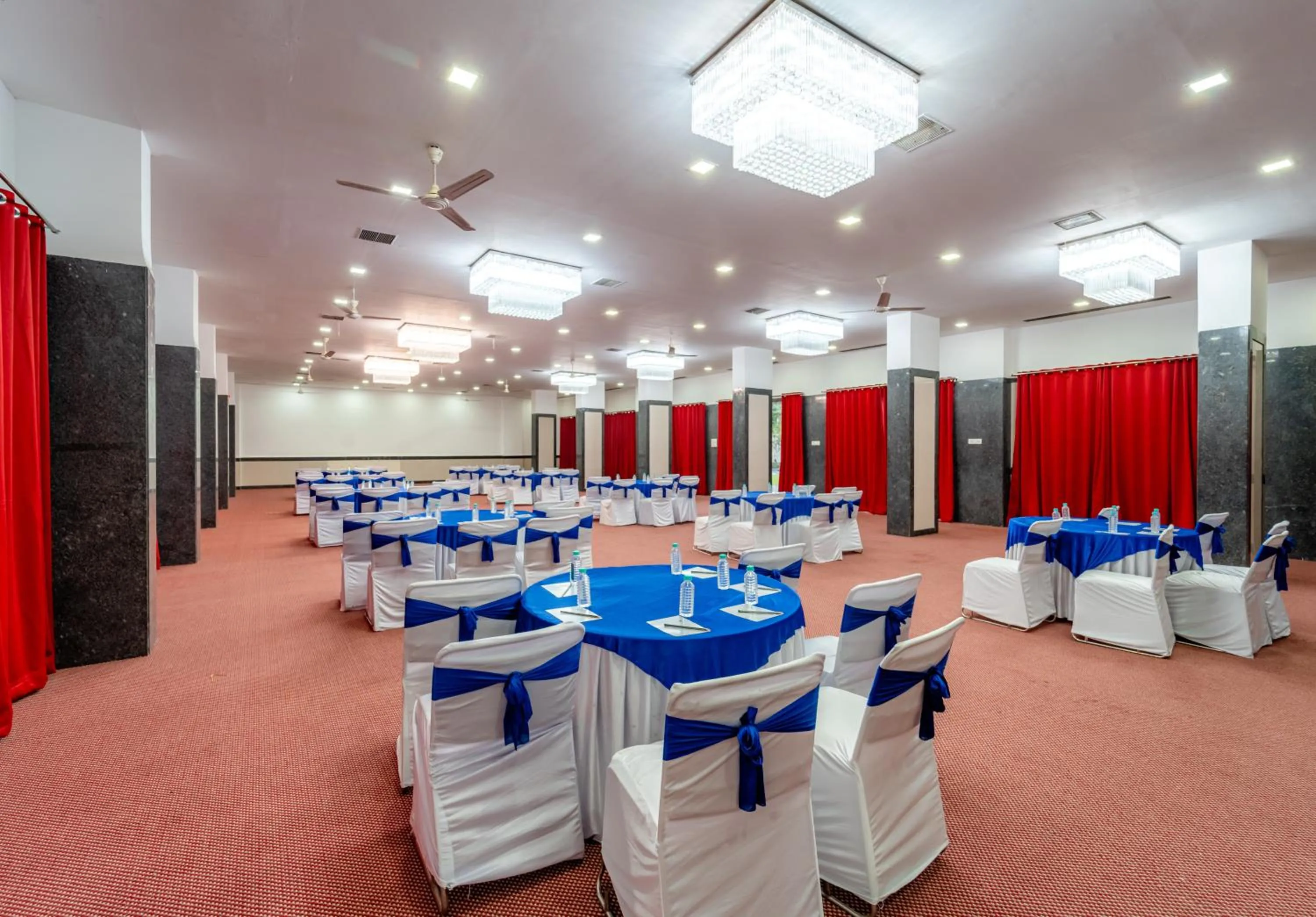 Banquet/Function facilities in Treebo Premium Omni Residency