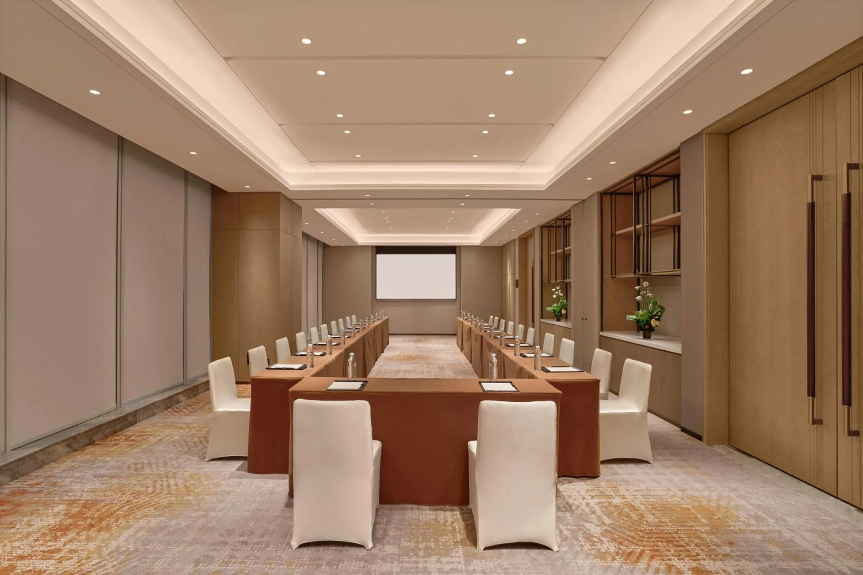 Property building in Hyatt Place Nantong Xinghu City Plaza