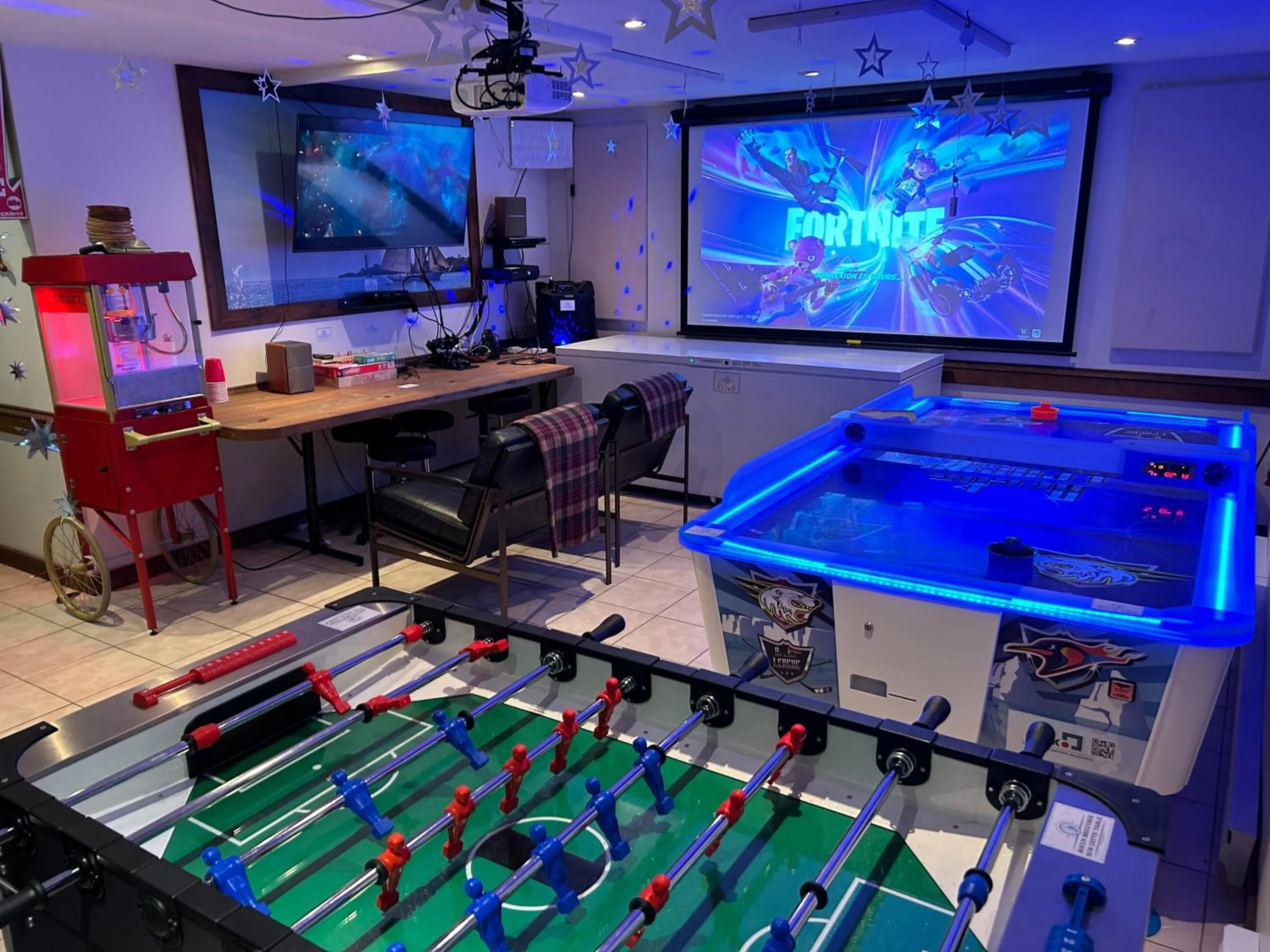 Game Room in Auberge et Chalets sur le Lac