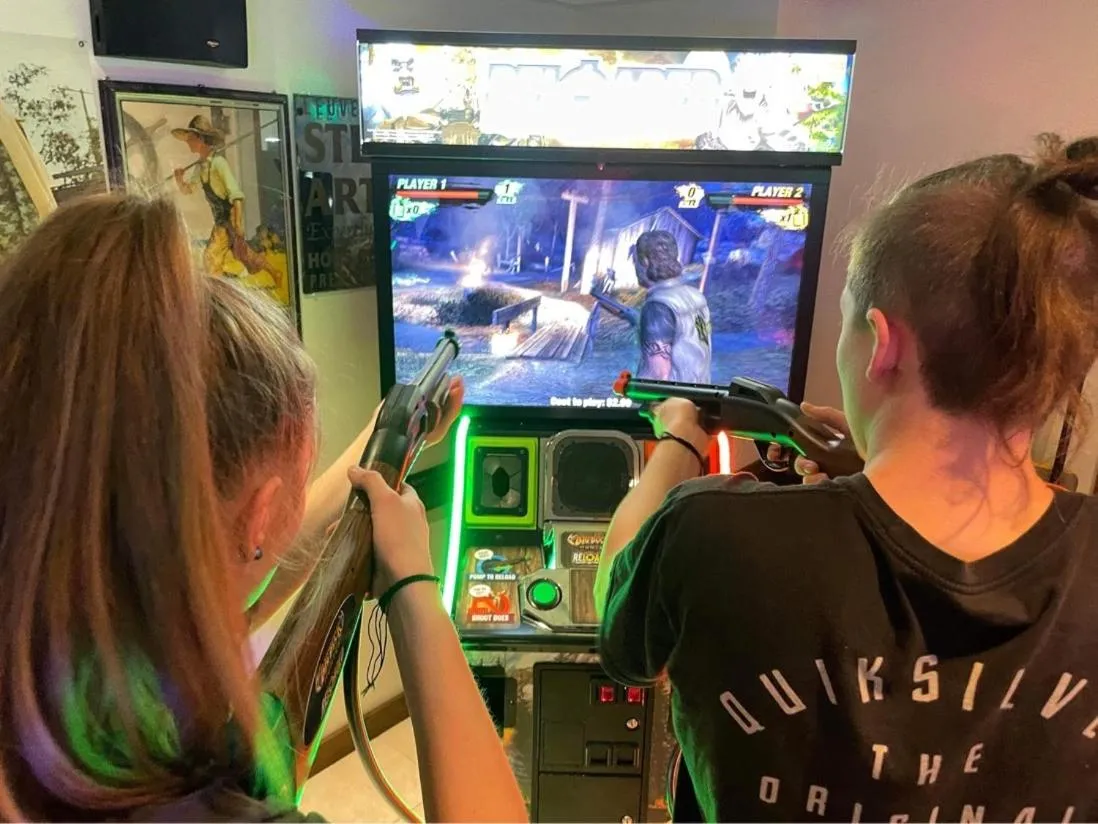 Children play ground in Auberge et Chalets sur le Lac