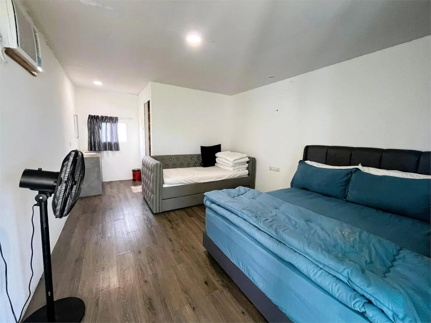 Bedroom, Bed in Panglima Resort Bum Bum Island, Semporna