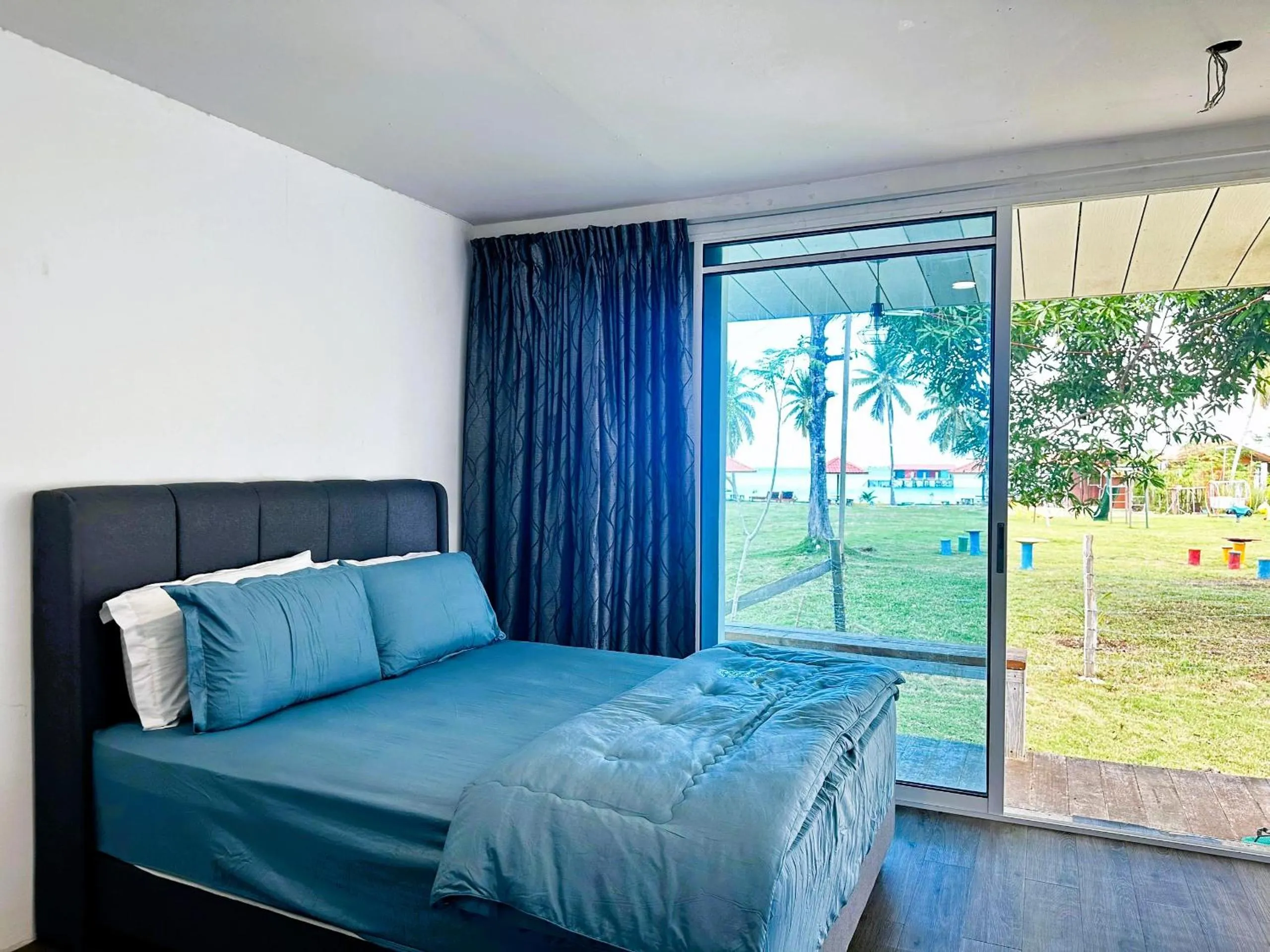 Bedroom, Bed in Panglima Resort Bum Bum Island, Semporna