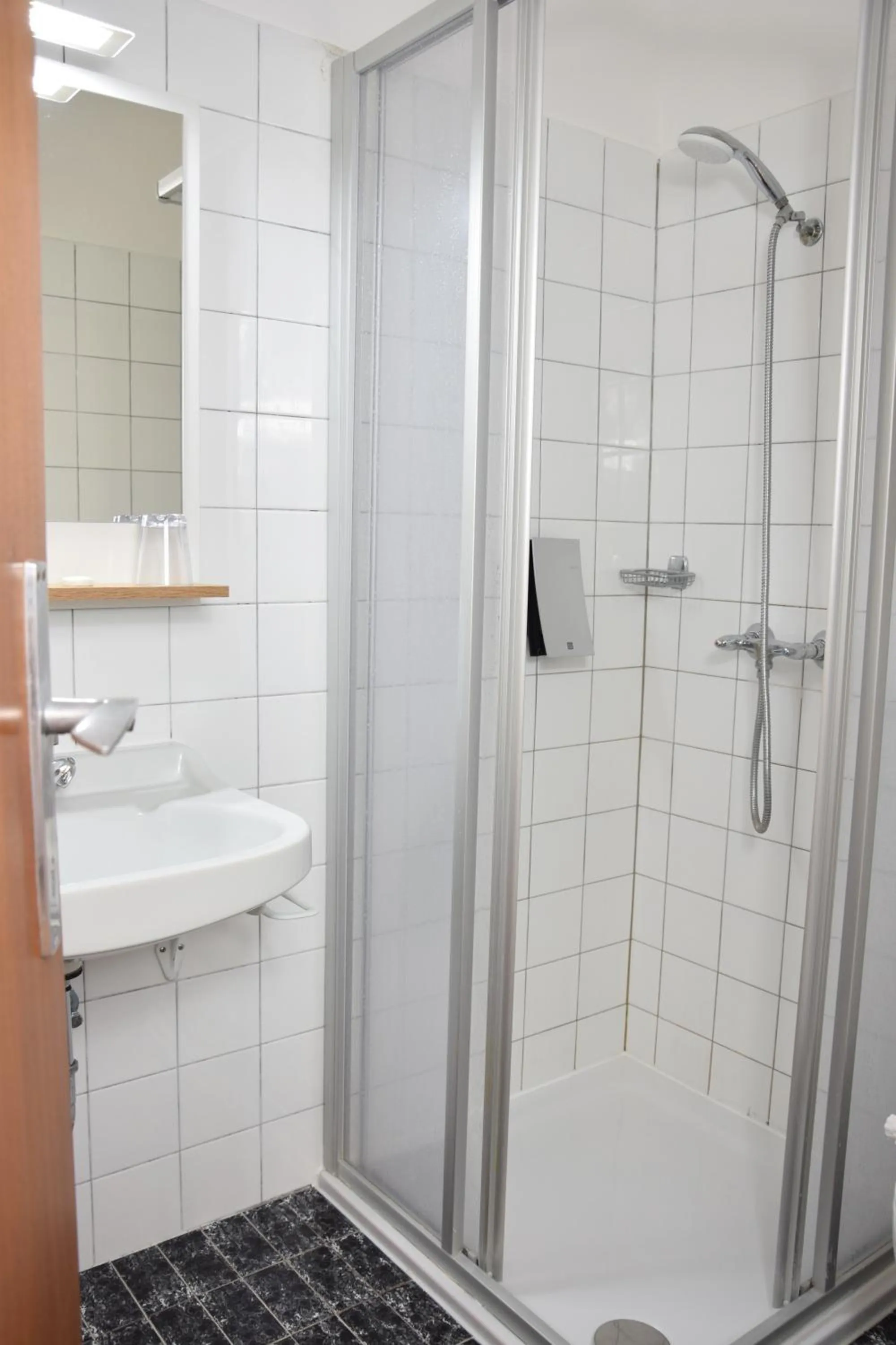 Shower in Appartmenthaus Rosenhof