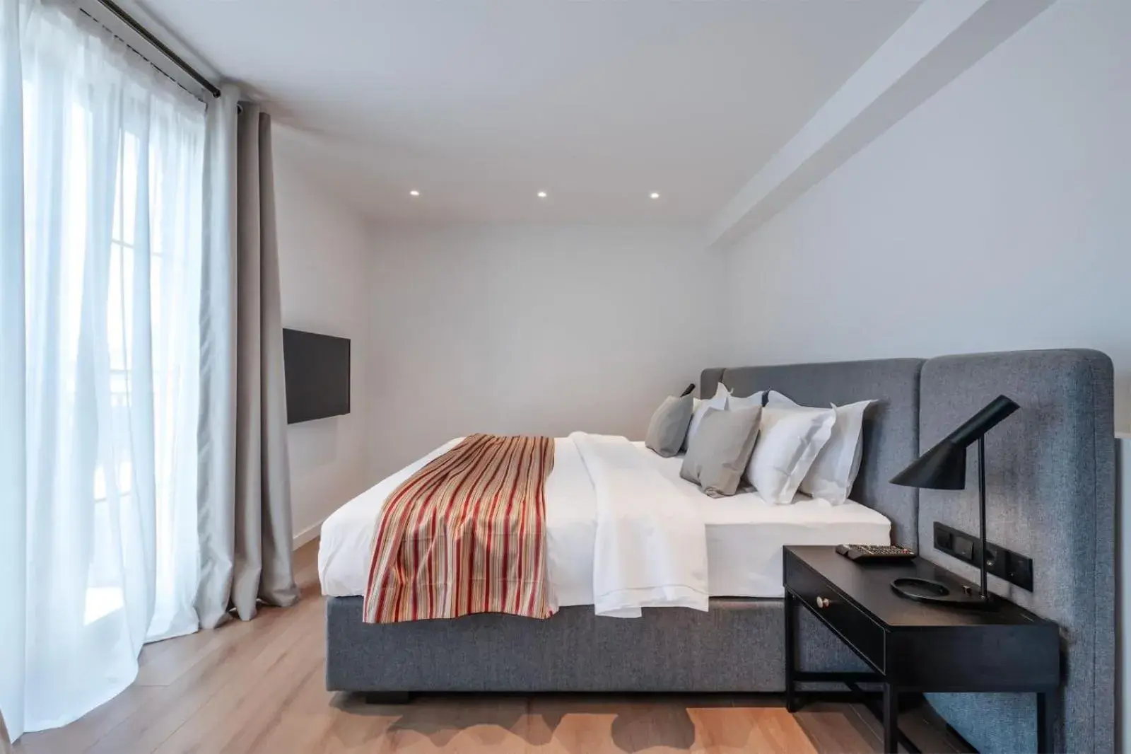 Duplex Apartment with Balcony in Artifact Apart Hotel Duplex Apartment with Balcony in Artifact Apart Hotel