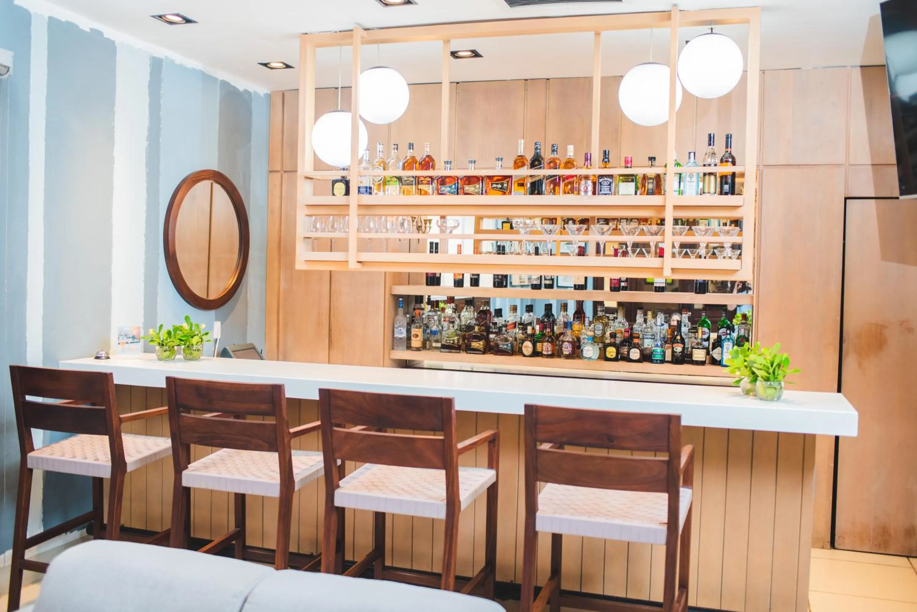 Lounge or bar in Hotel Los Portales