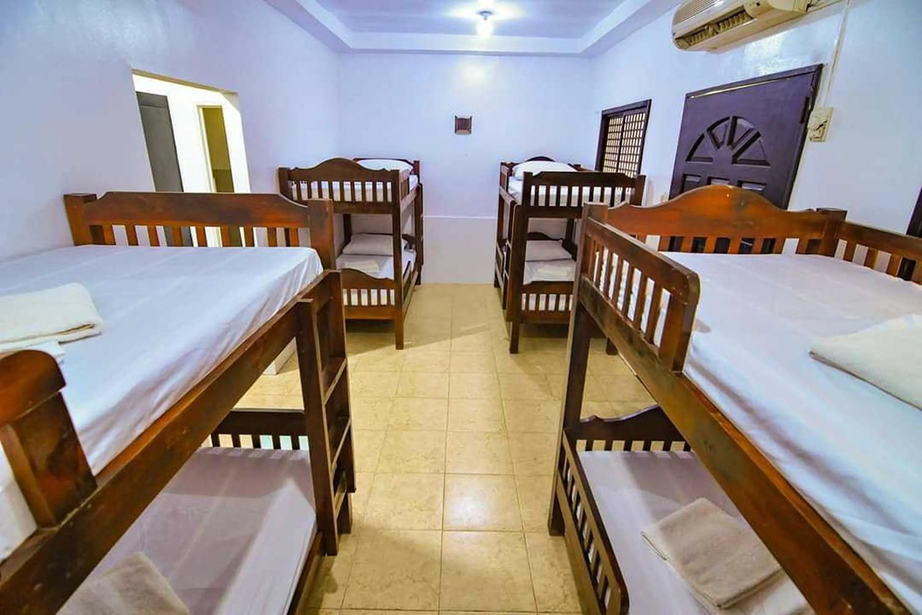 Bed in Grand Villa Laguna