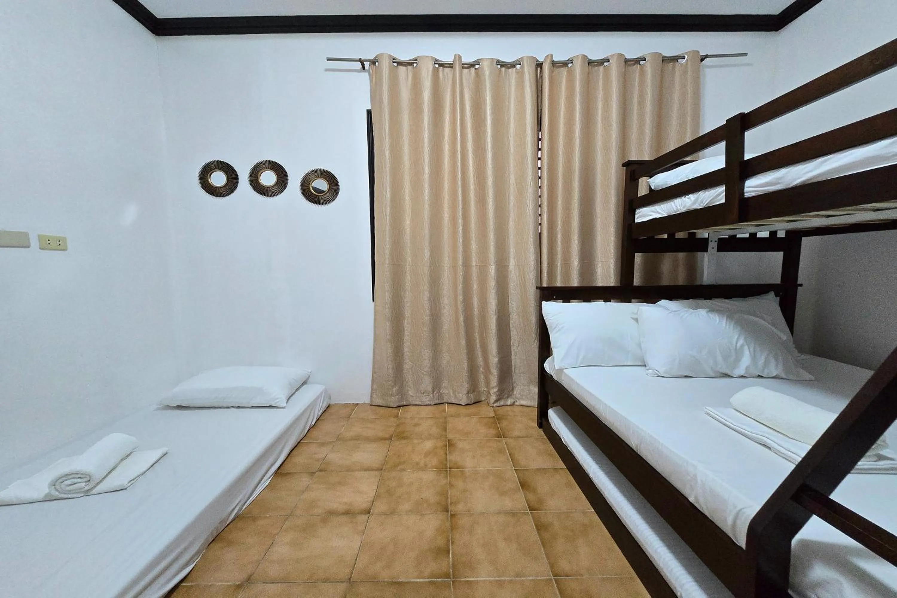 Bed in Grand Villa Laguna