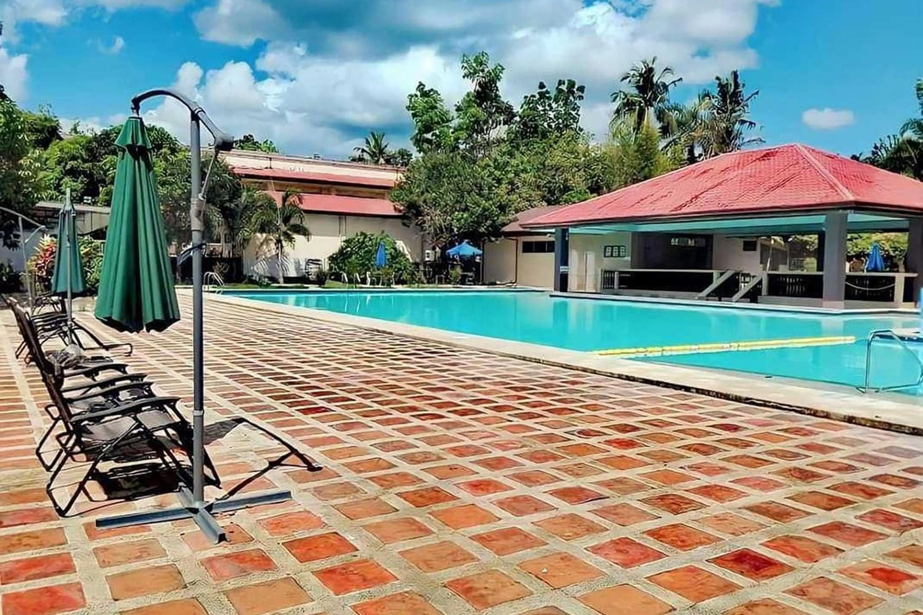 Swimming pool in Grand Villa Laguna
