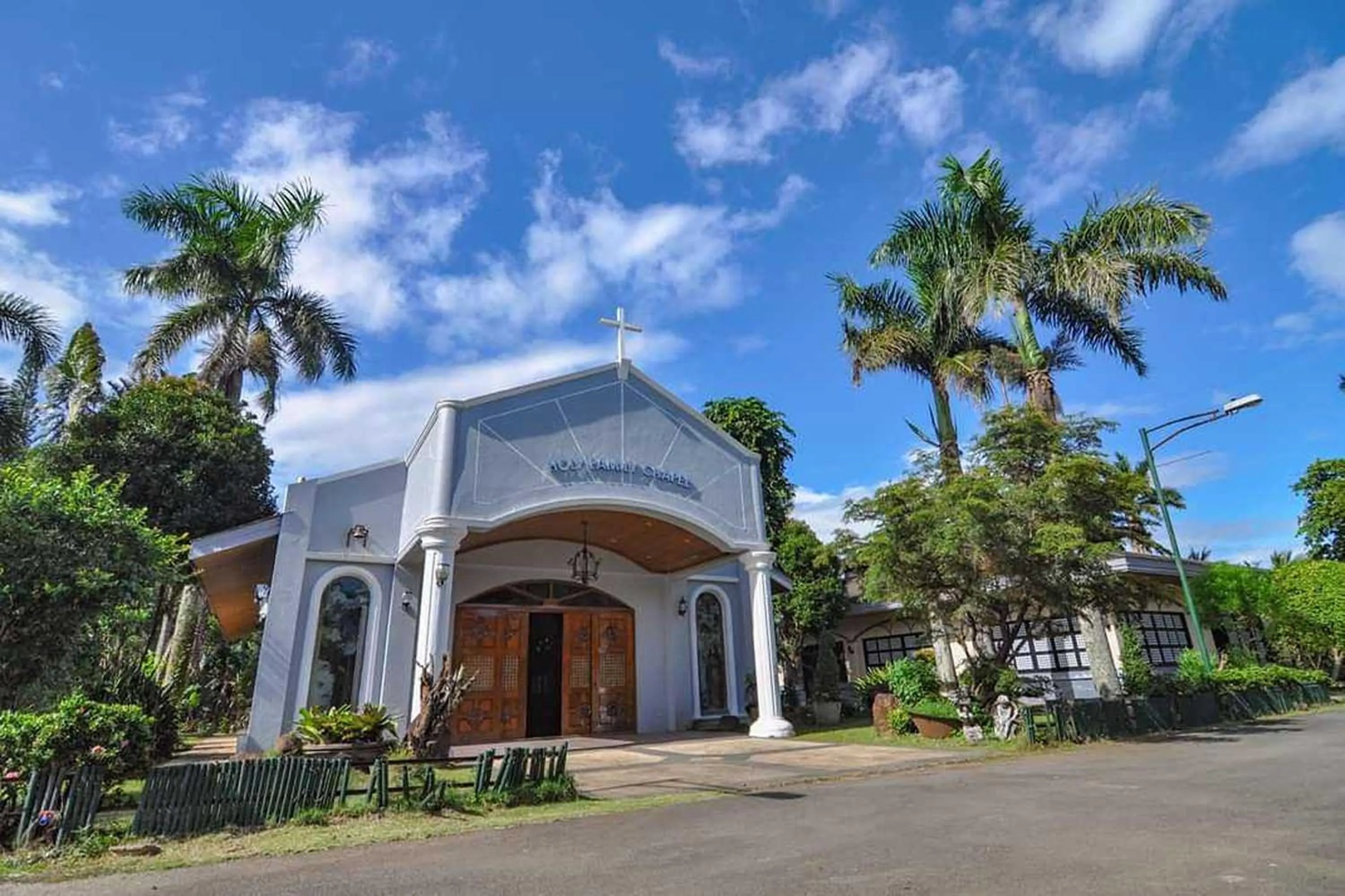 Property building in Grand Villa Laguna