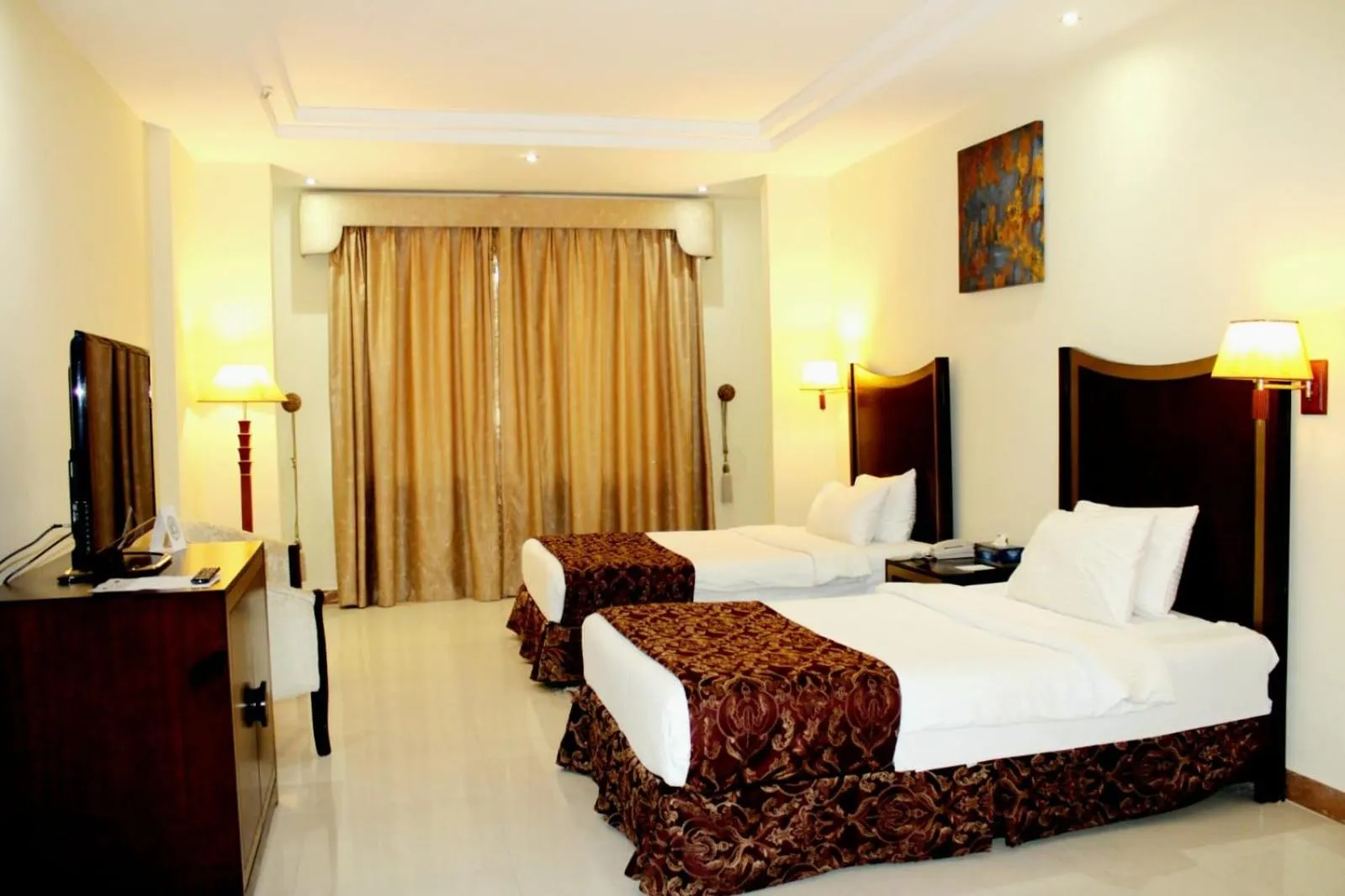 Bedroom, Bed in Tourist Hotel