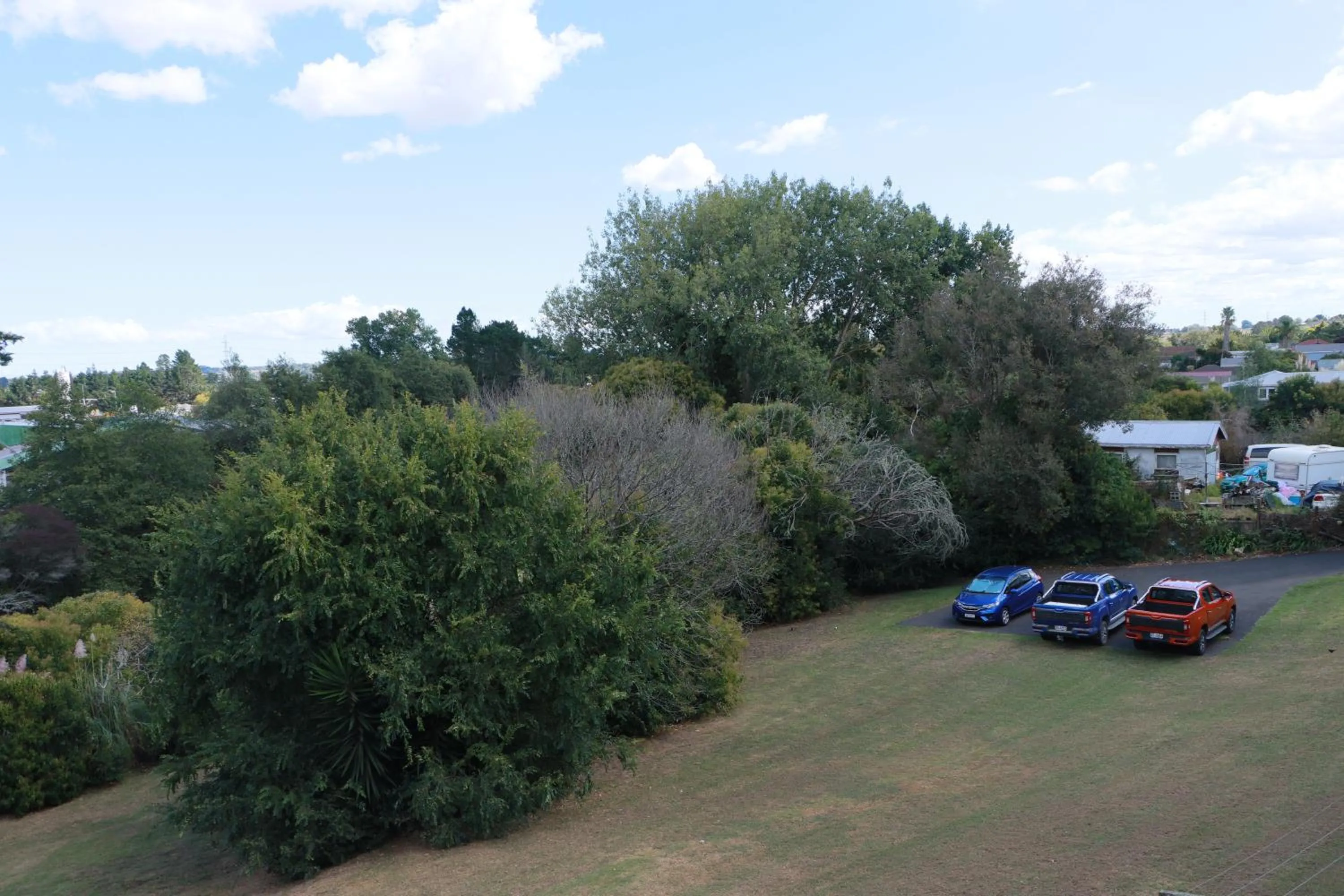 Parking in Drury Motor Lodge