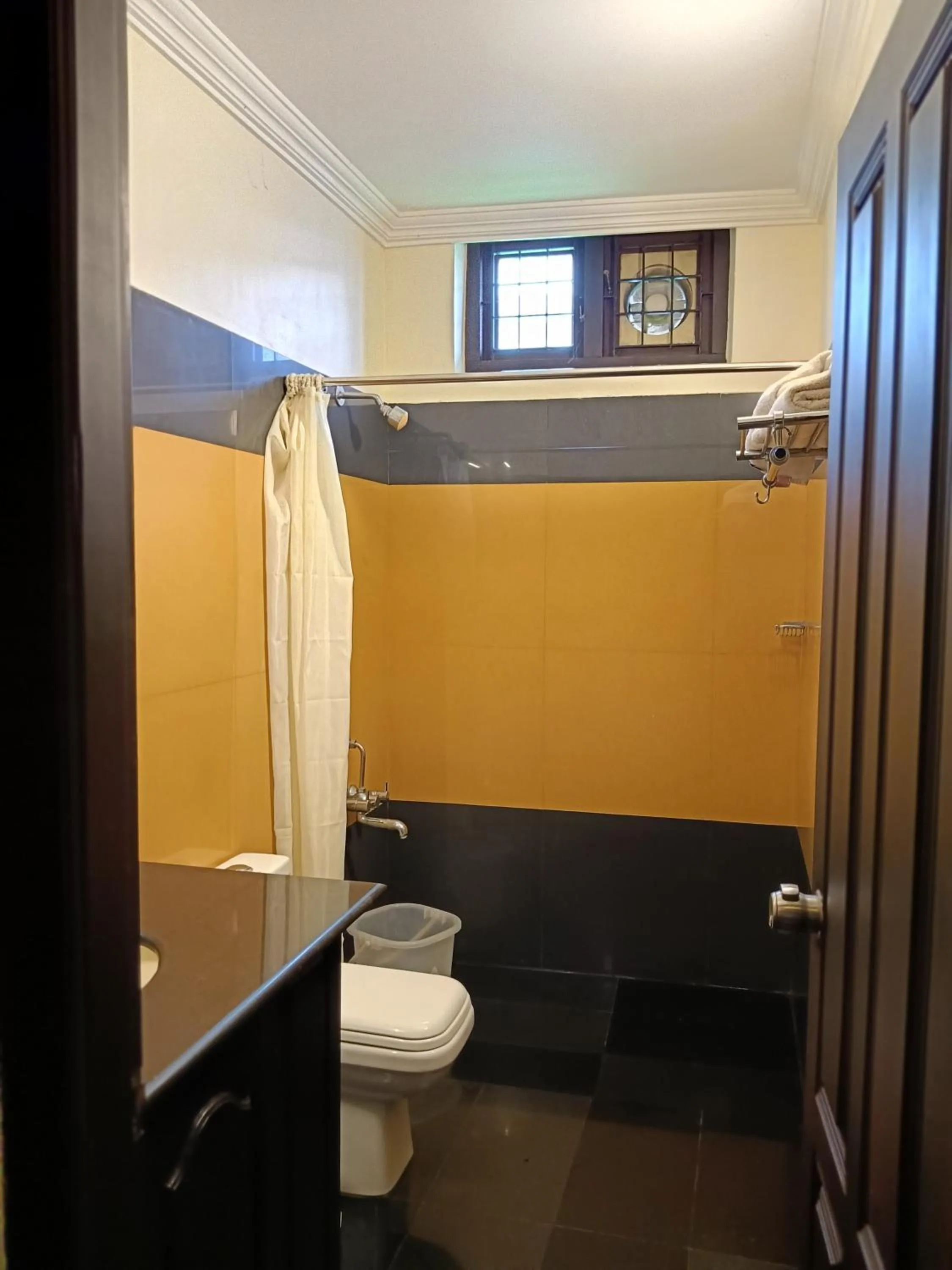 Toilet in Malanadu Tourist Home