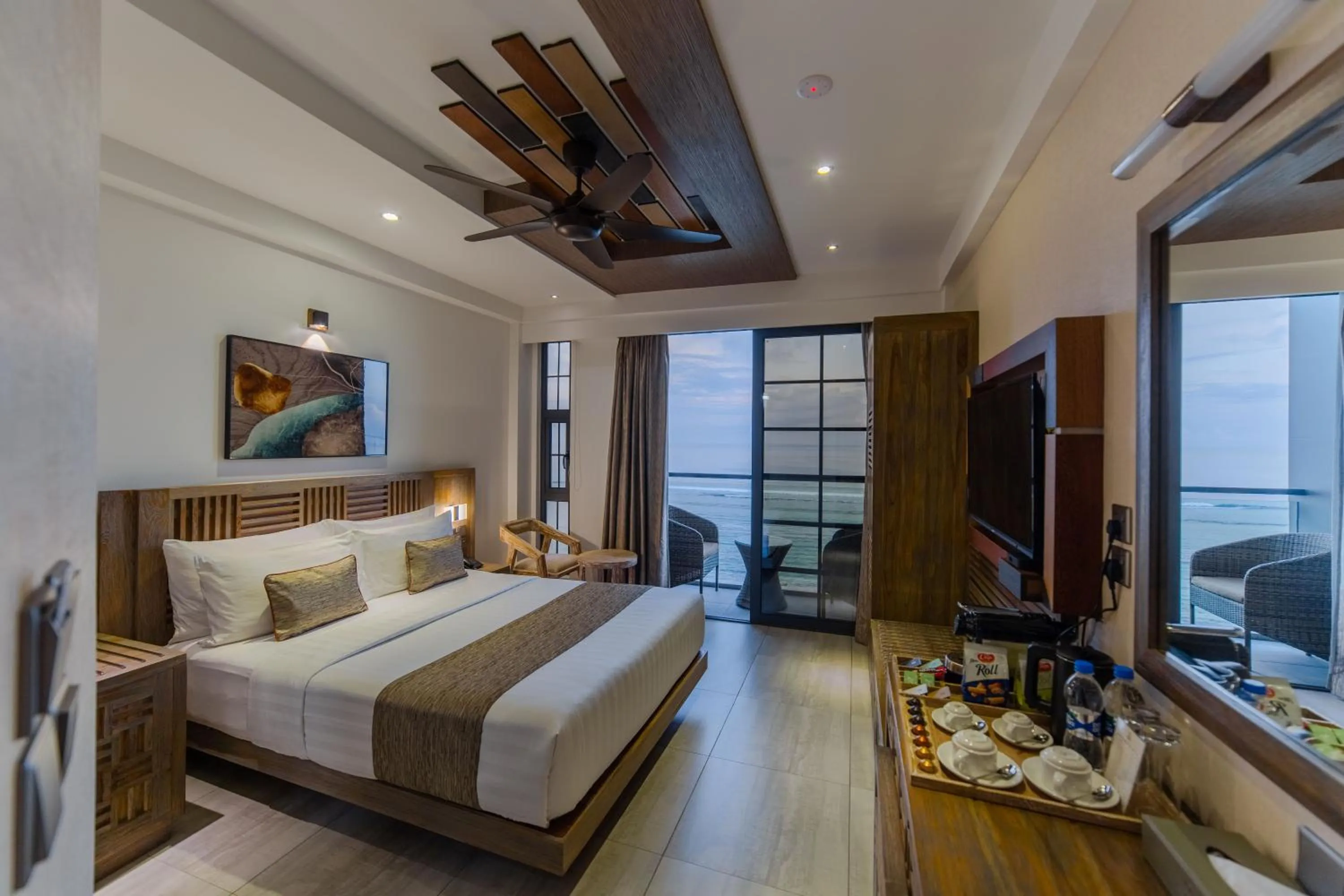 View (from property/room), Bed in Hotel Ocean Grand at Hulhumale