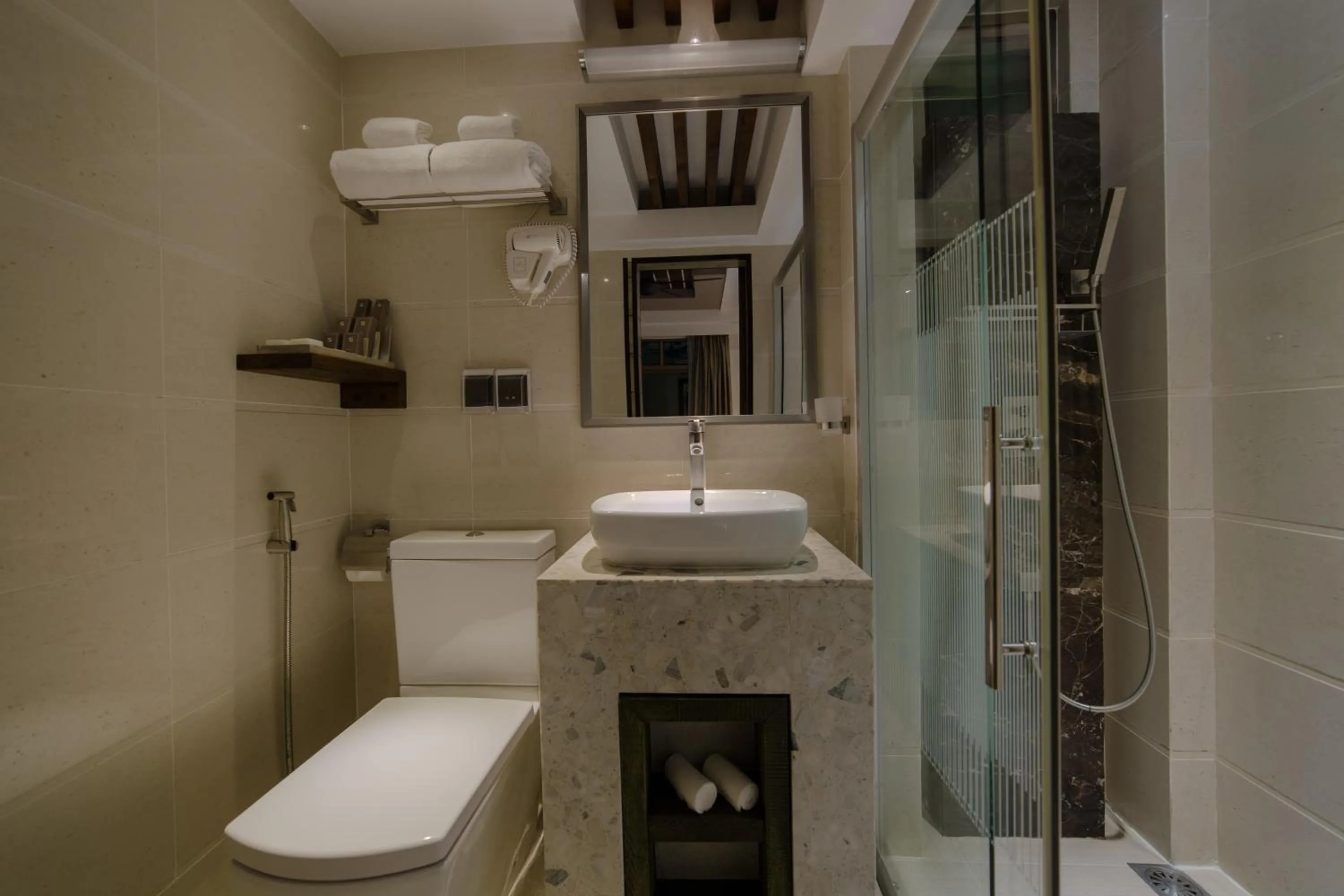 Shower in Hotel Ocean Grand at Hulhumale