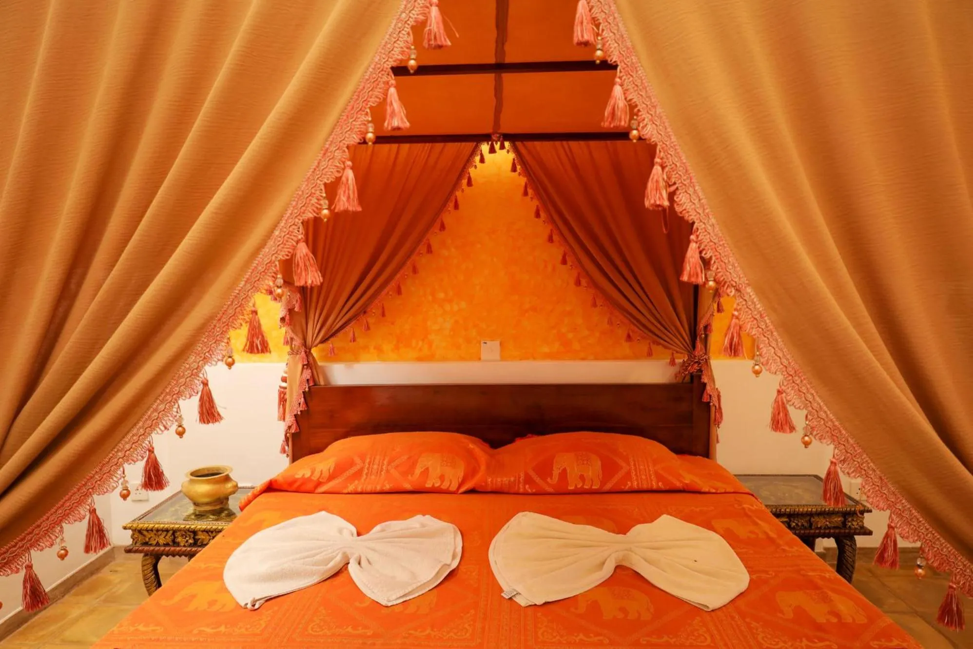 Bed in Solomon Beach Hotel