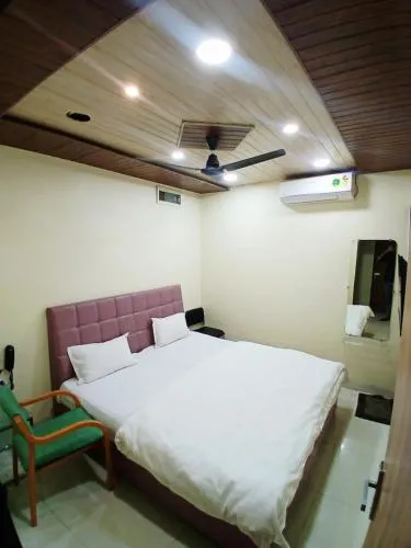 Shri Shiv Ganga Bhakt Niwas