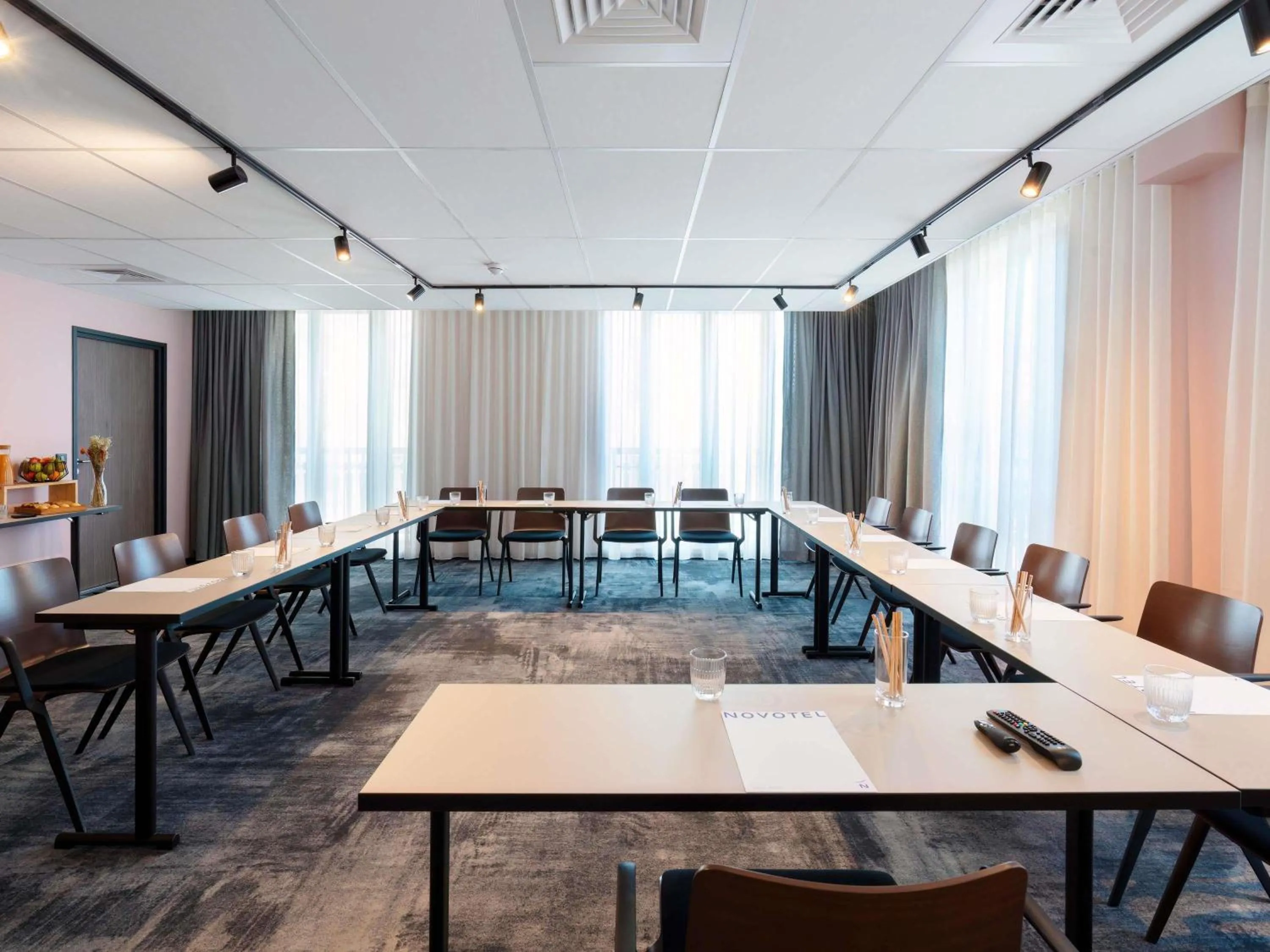 Meeting/conference room in Novotel Rouen Centre Cathédrale