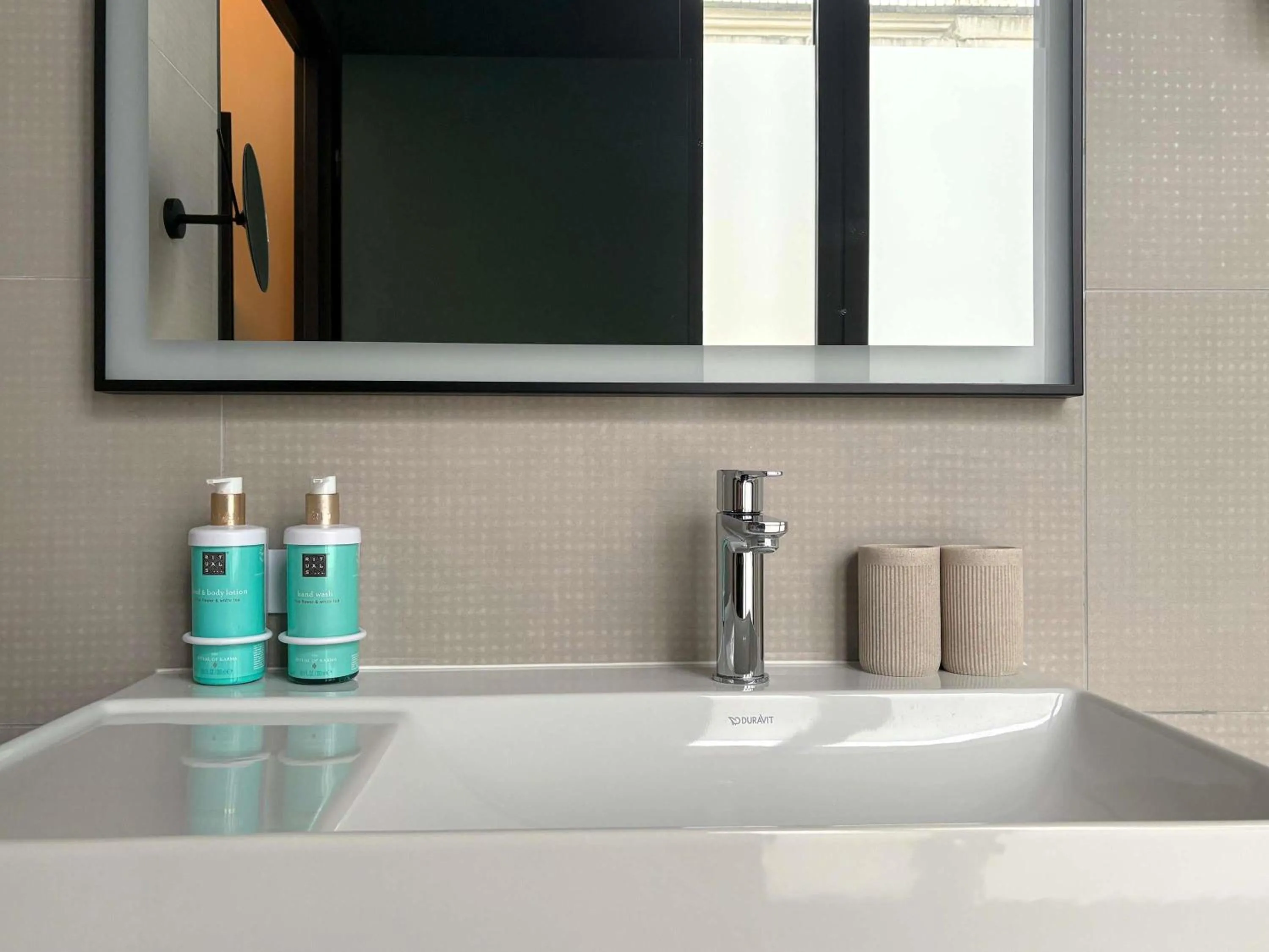 Bedroom in Novotel Rouen Centre Cathédrale