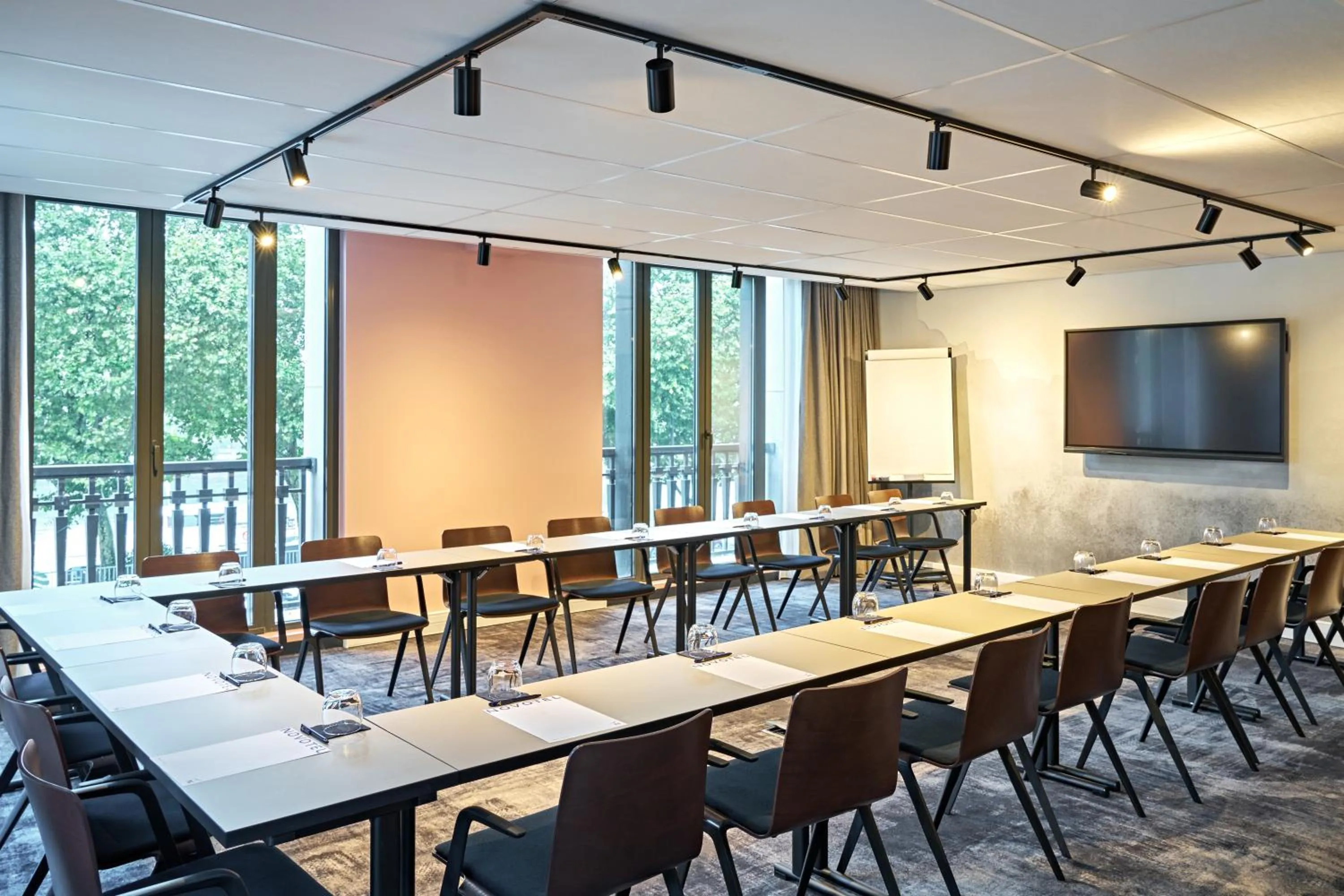 TV and multimedia in Novotel Rouen Centre Cathédrale