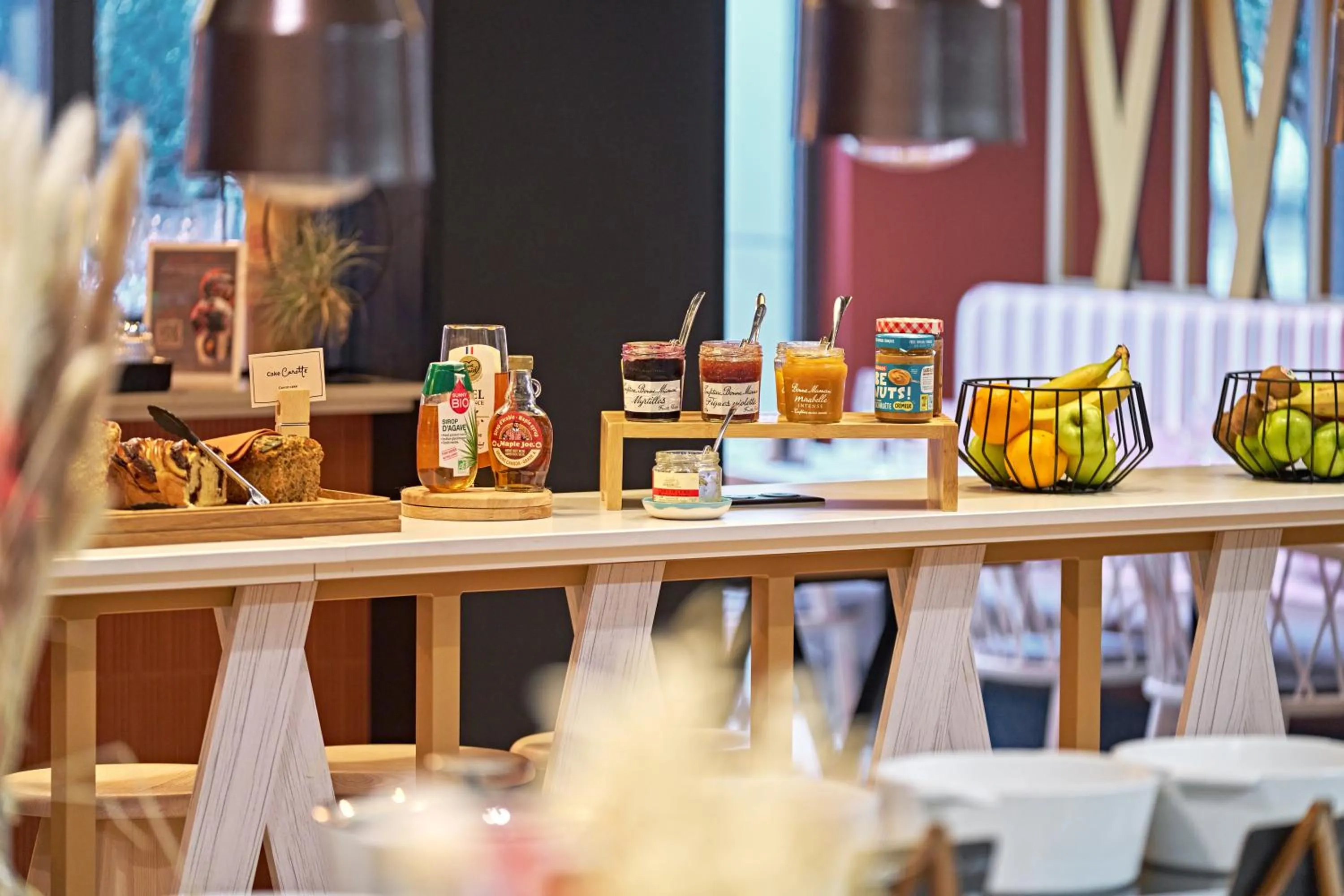 Breakfast in Novotel Rouen Centre Cathédrale