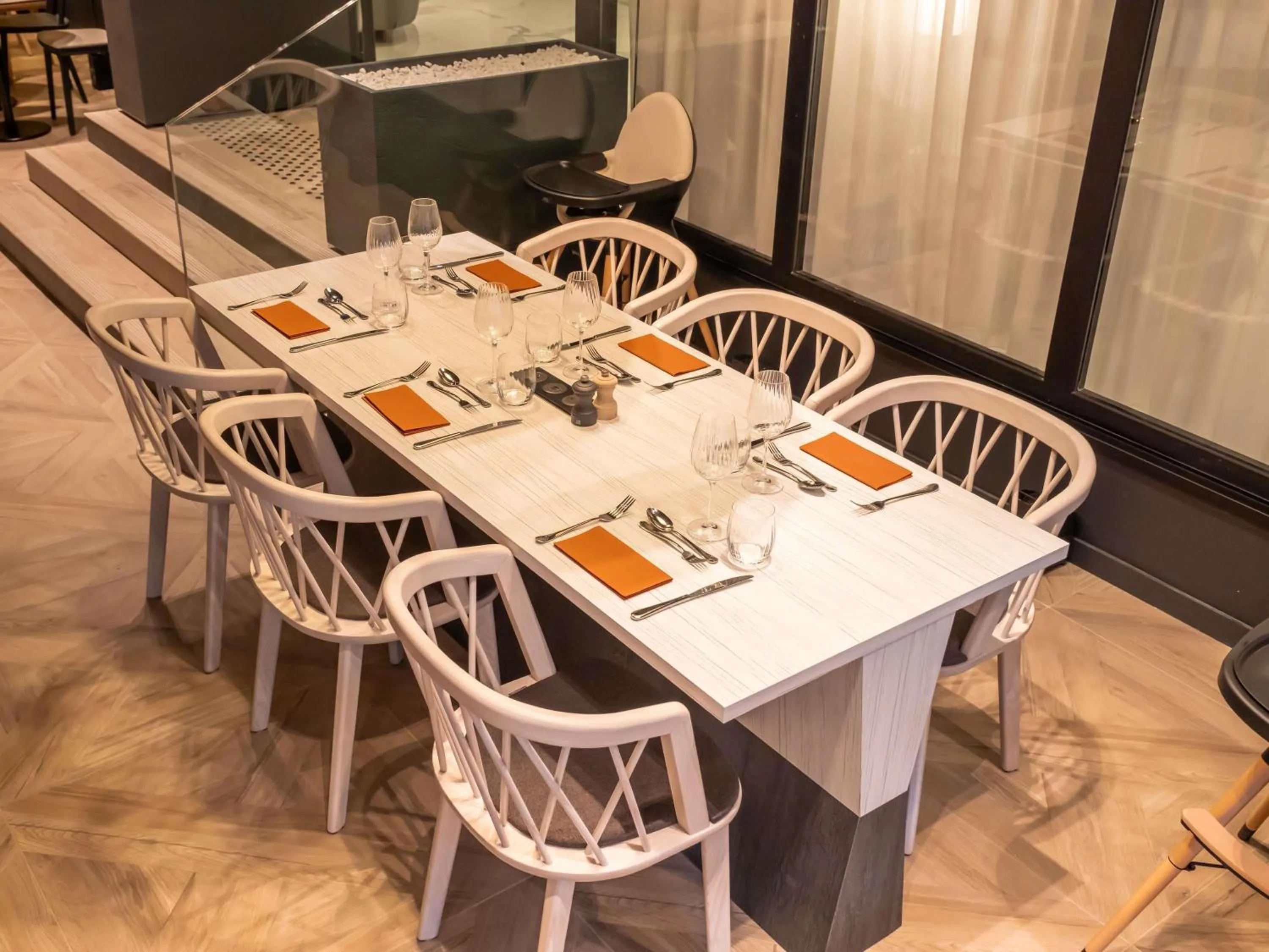 Restaurant/places to eat in Novotel Rouen Centre Cathédrale