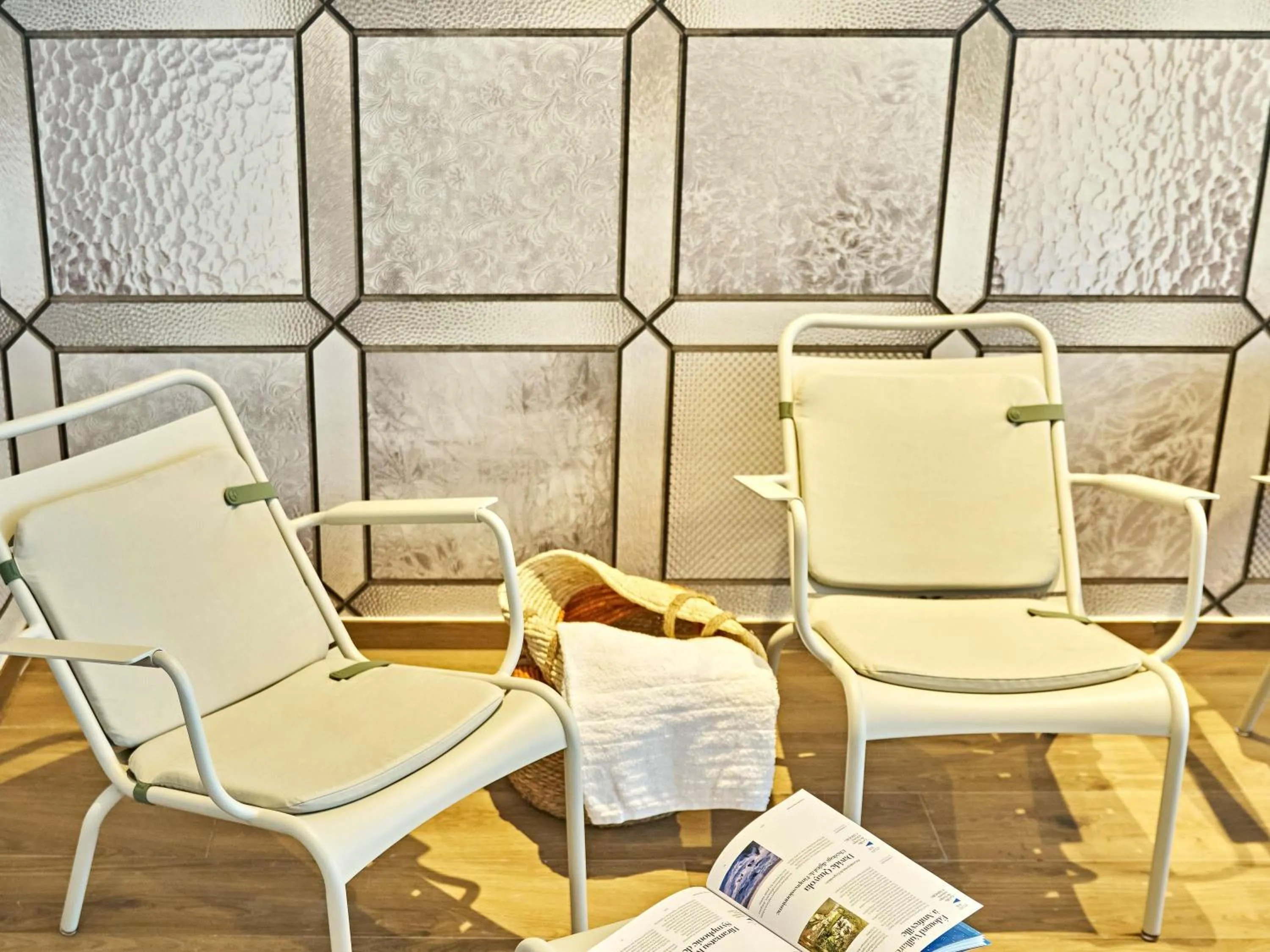 Pool view in Novotel Rouen Centre Cathédrale