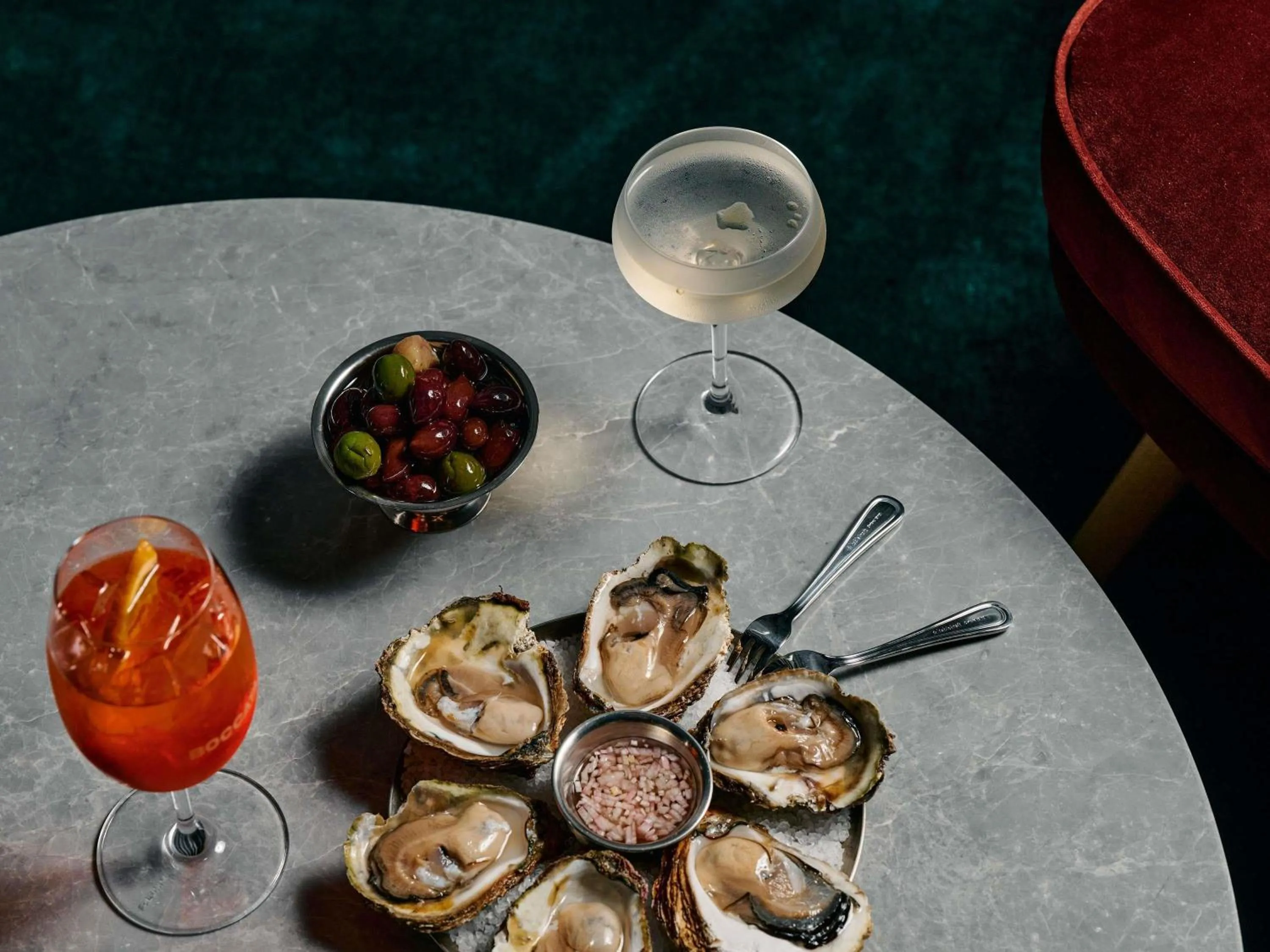 Restaurant/places to eat in Novotel Melbourne Airport