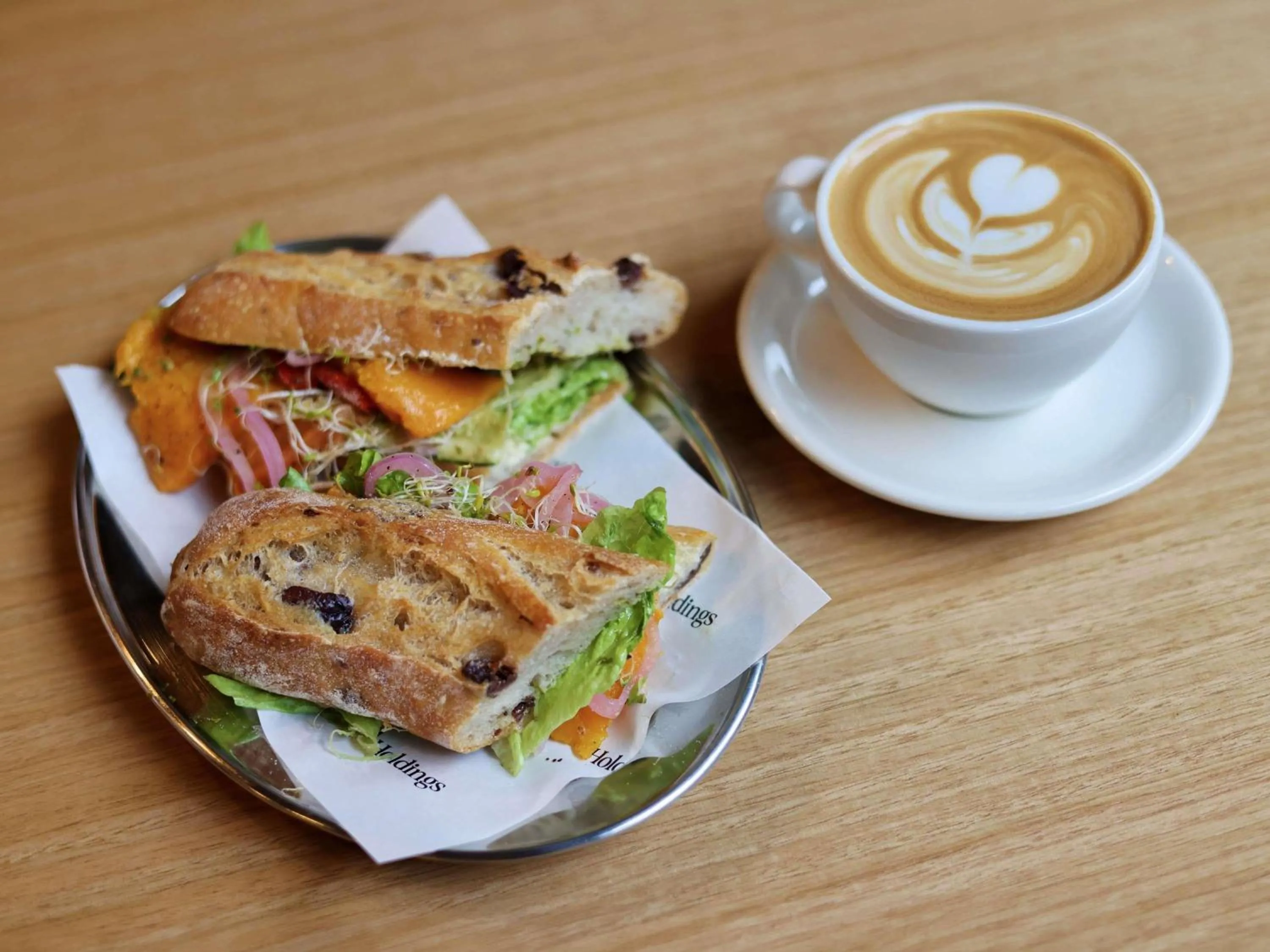 Restaurant/places to eat in Novotel Melbourne Airport