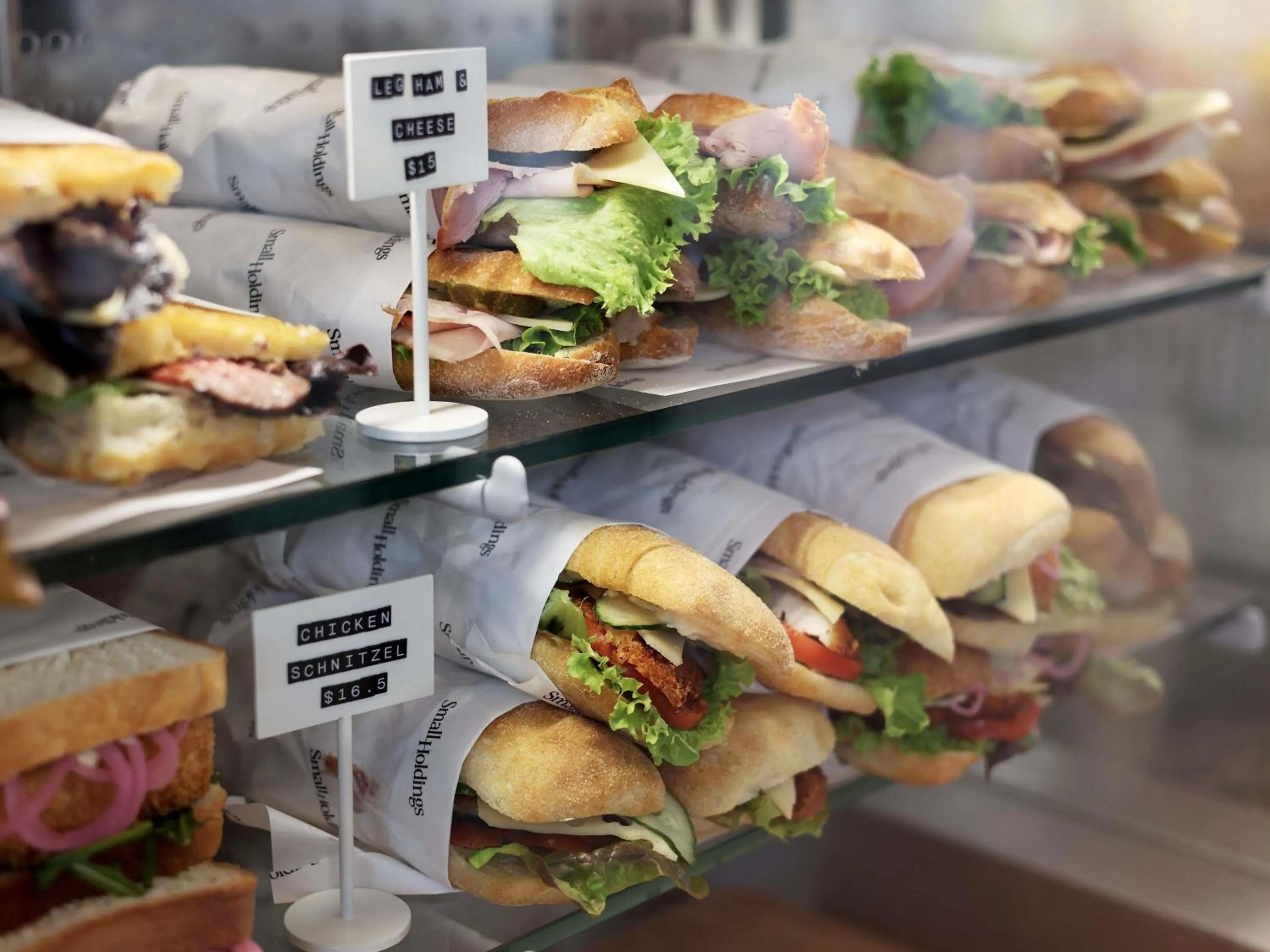 Restaurant/places to eat in ibis Styles Melbourne Airport