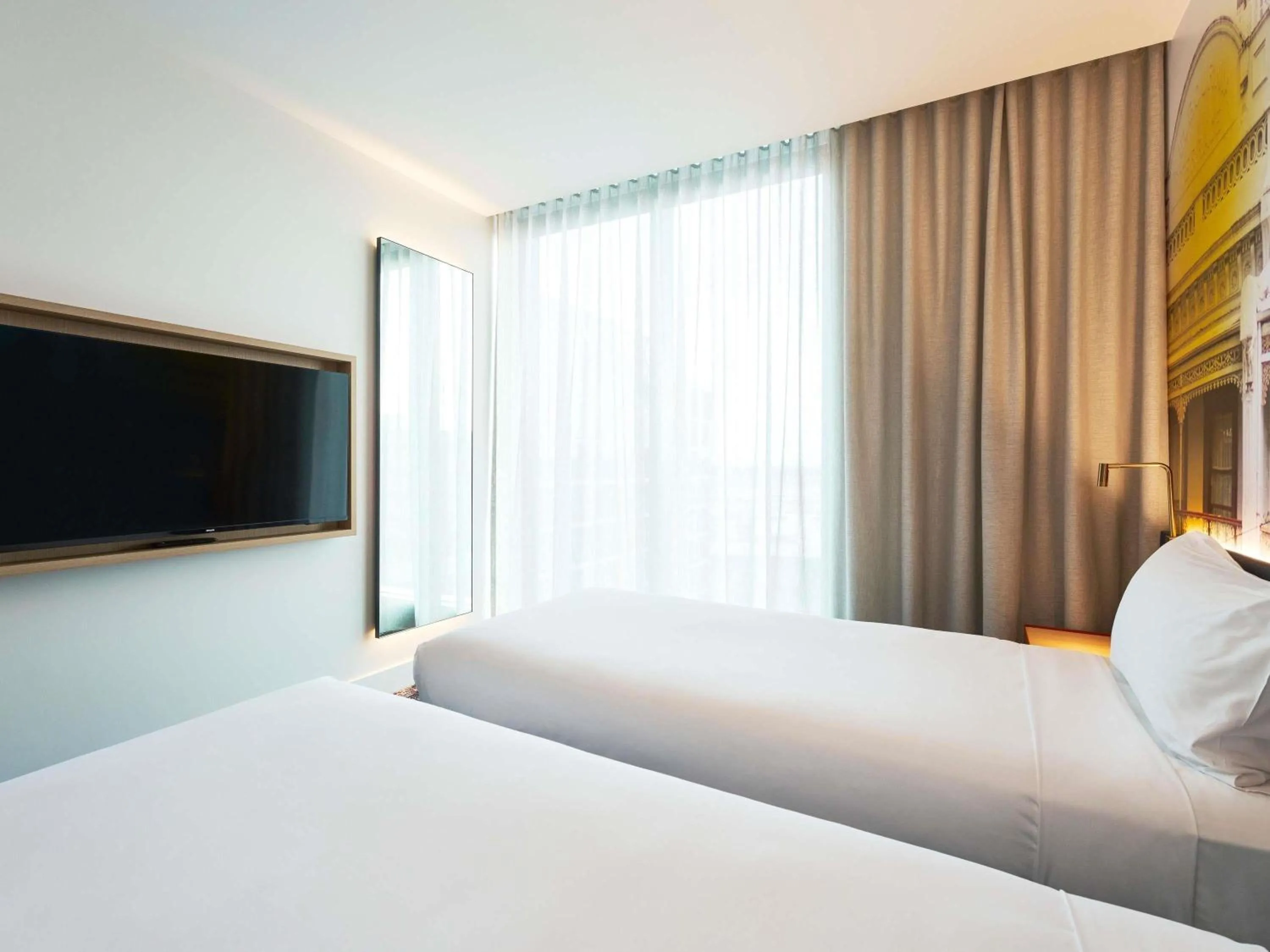 Bedroom, Bed in ibis Styles Melbourne Airport