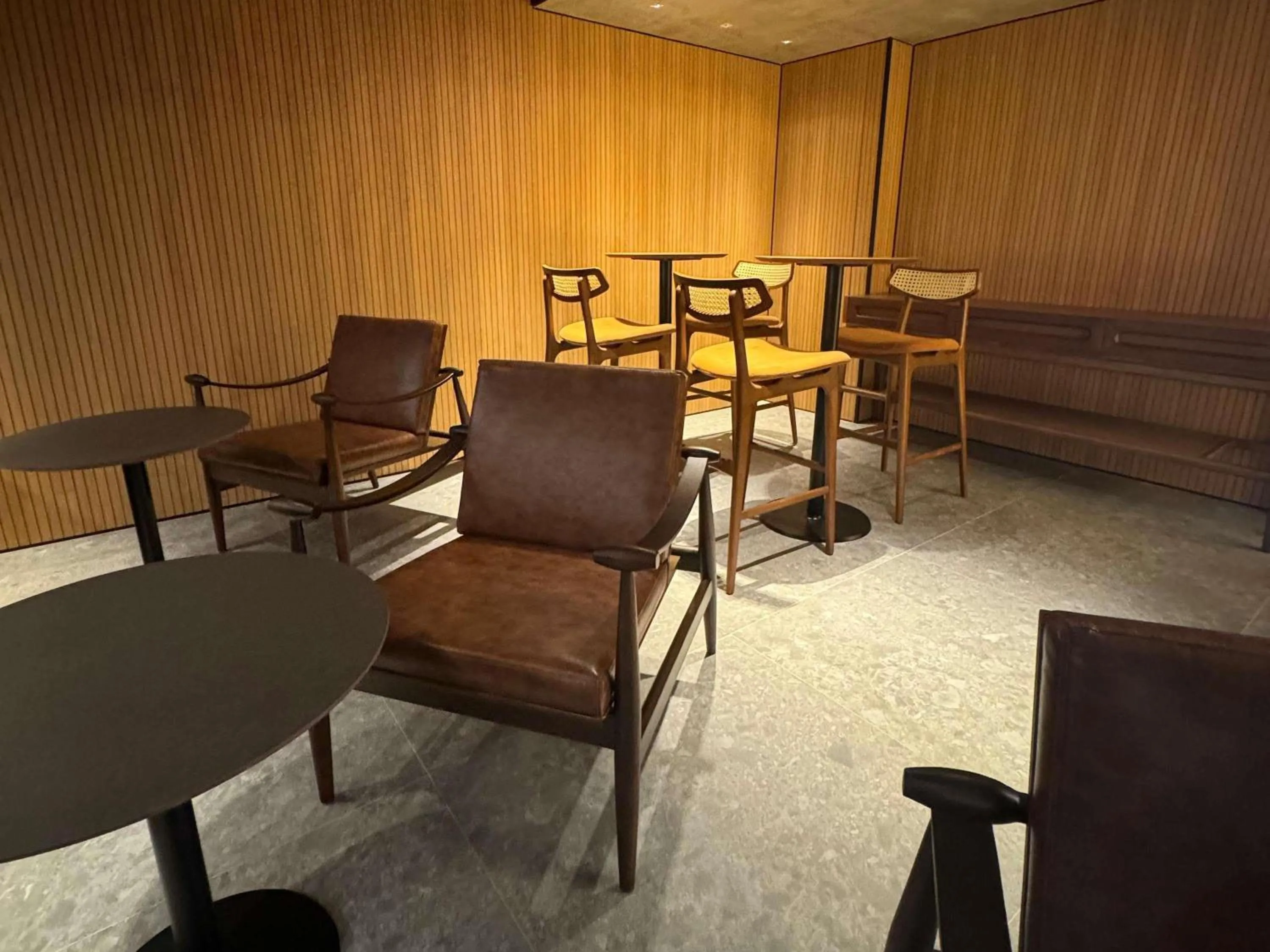 Lounge or bar in Novotel Recife Marina