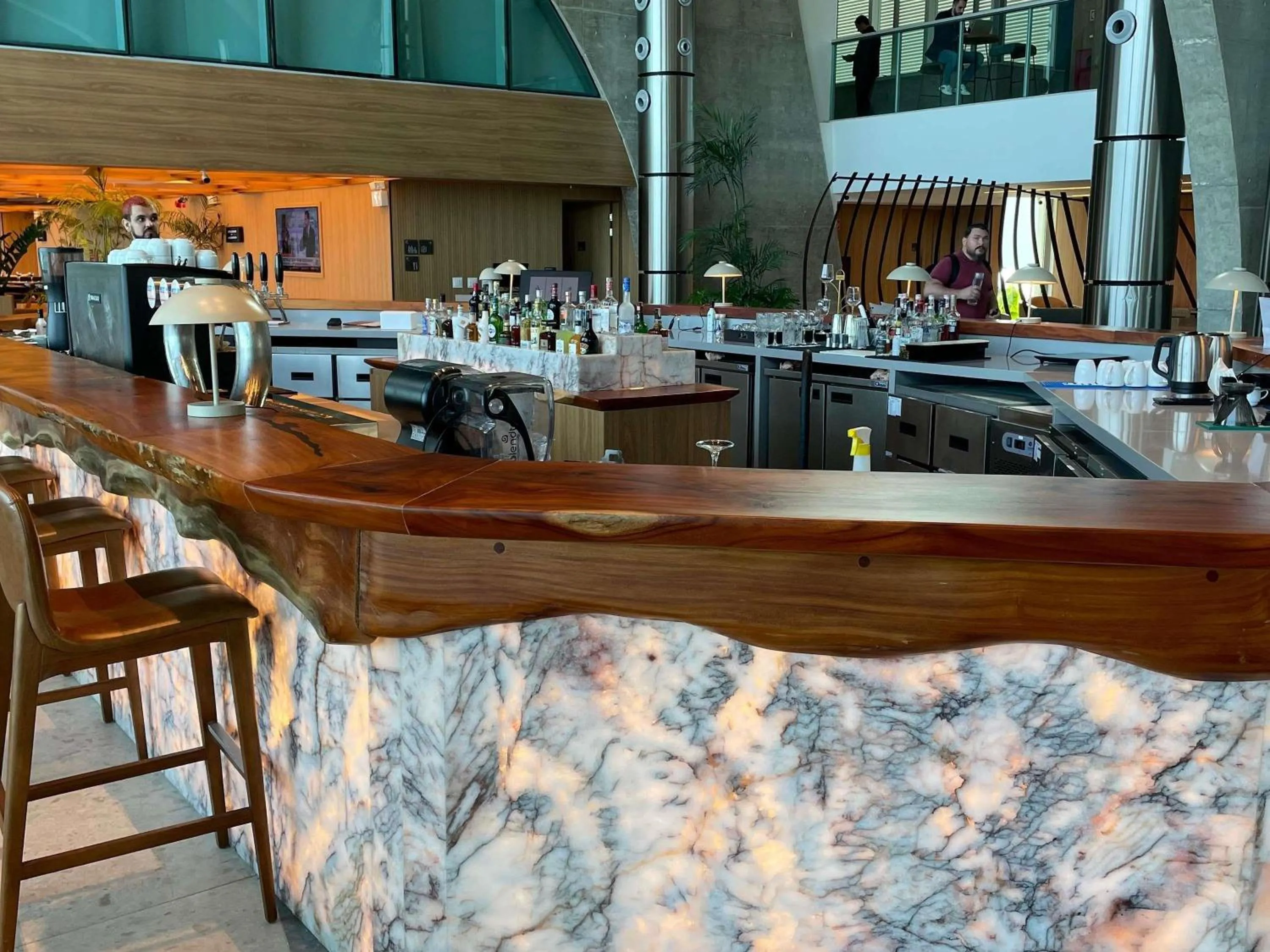 Lounge or bar in Novotel Recife Marina