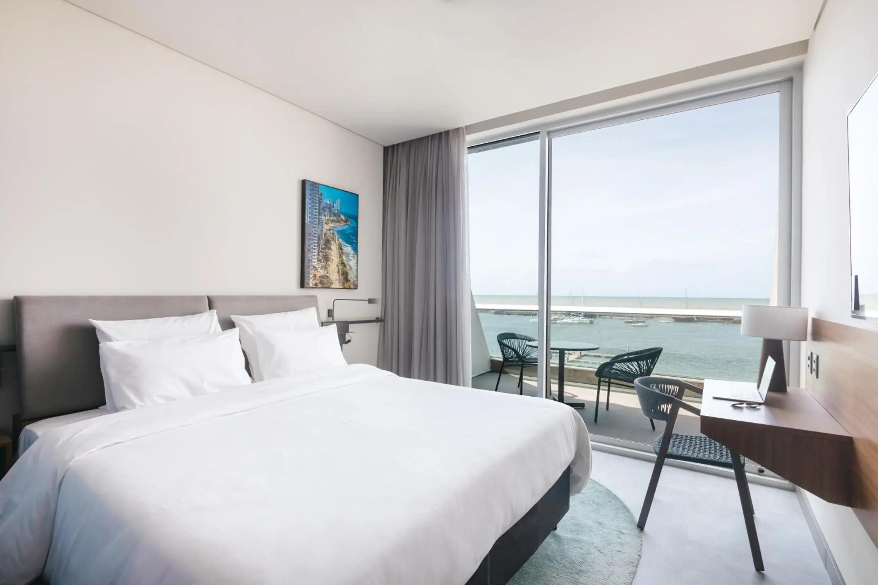 Superior Queen Apartment with Balcony and Sea View - single occupancy in Novotel Recife Marina Superior Queen Apartment with Balcony and Sea View - single occupancy in Novotel Recife Marina