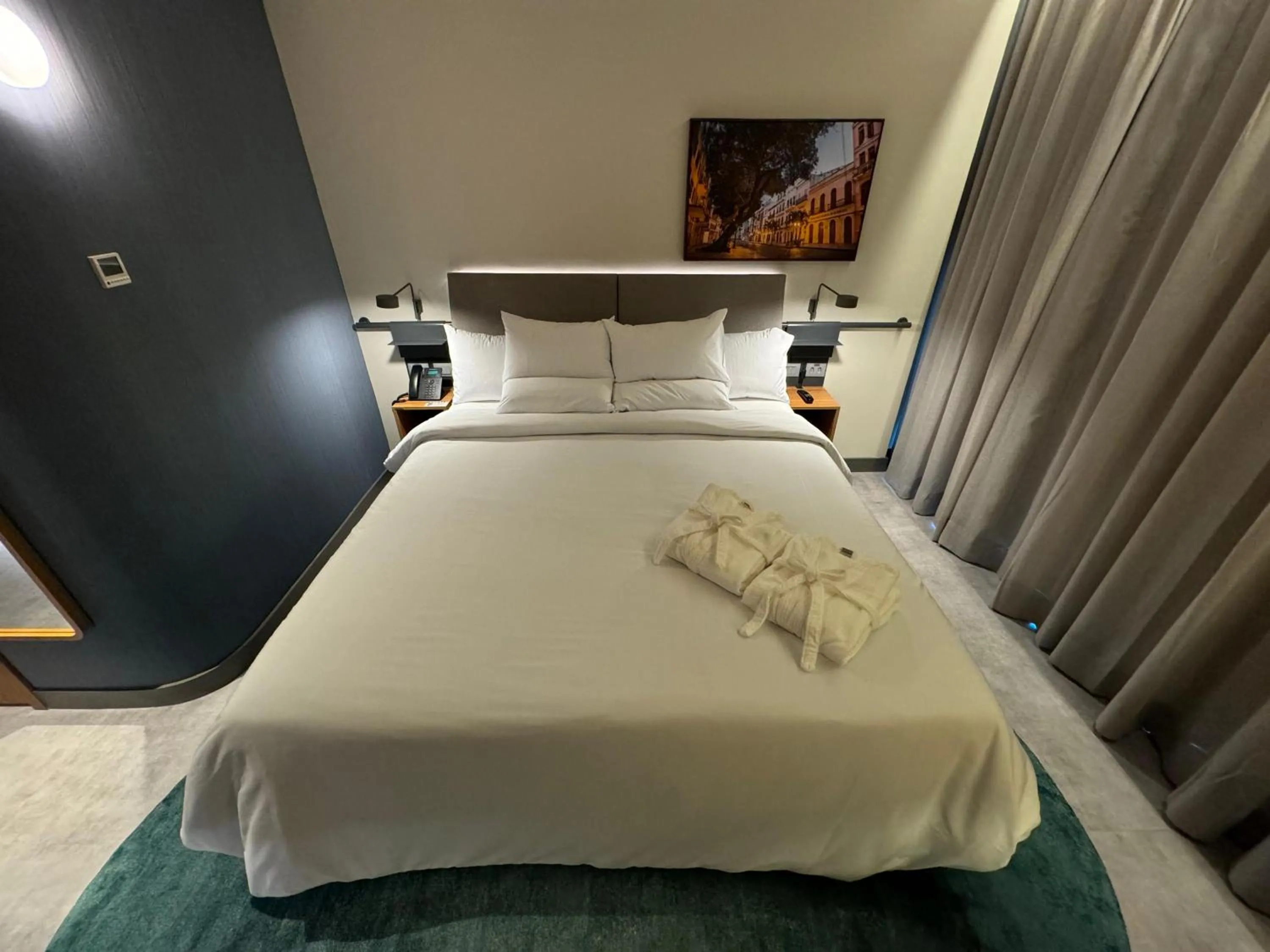 Bed in Novotel Recife Marina